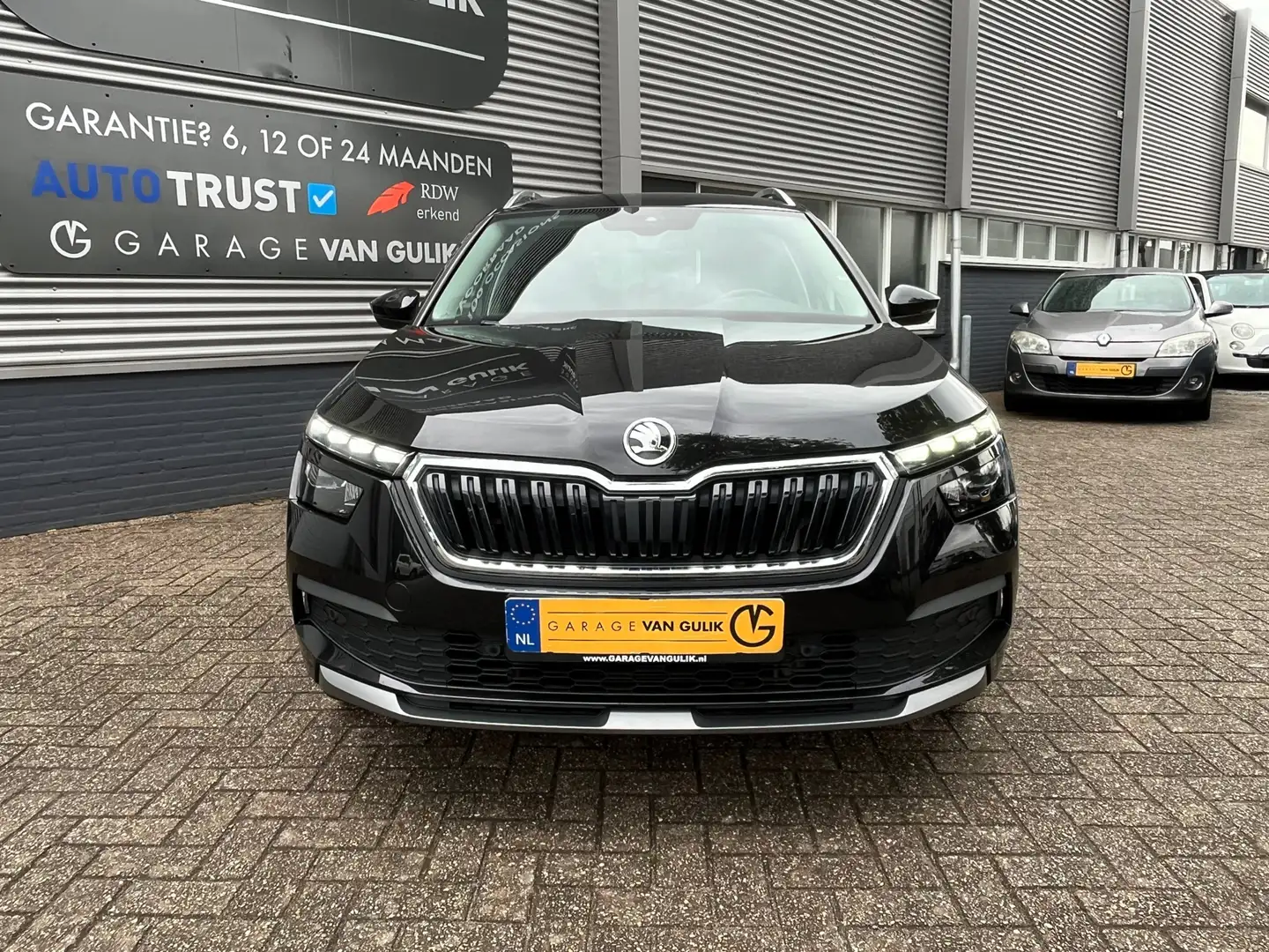 Skoda Kamiq 1.0 TSI 116PK Automaat VirtualCockpit,Navi,Clima,C Zwart - 2