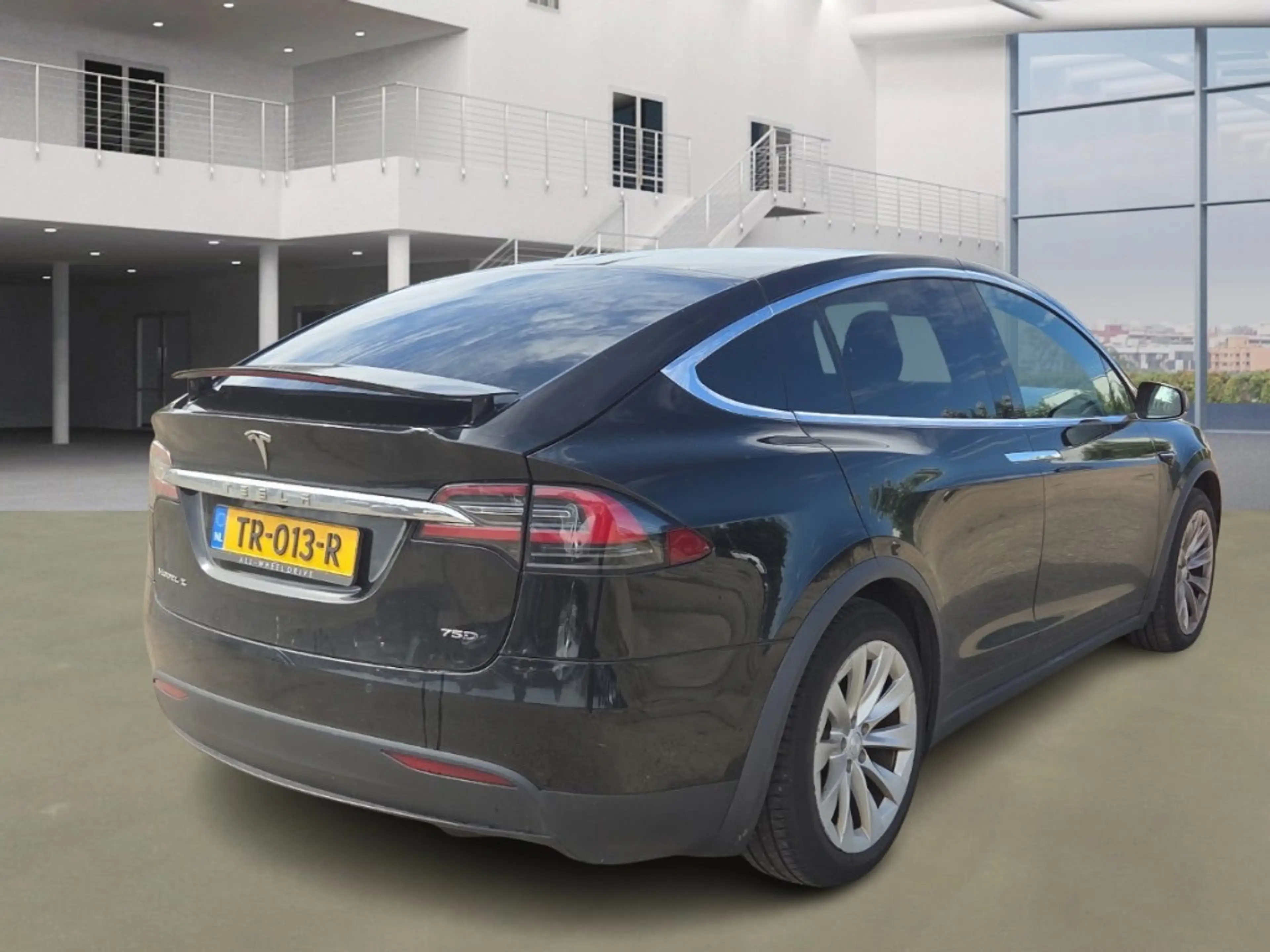 Tesla Model X 75D Base 6p. | SOH ..% | Autopilot | MCU 2 | CCS U — photo 4