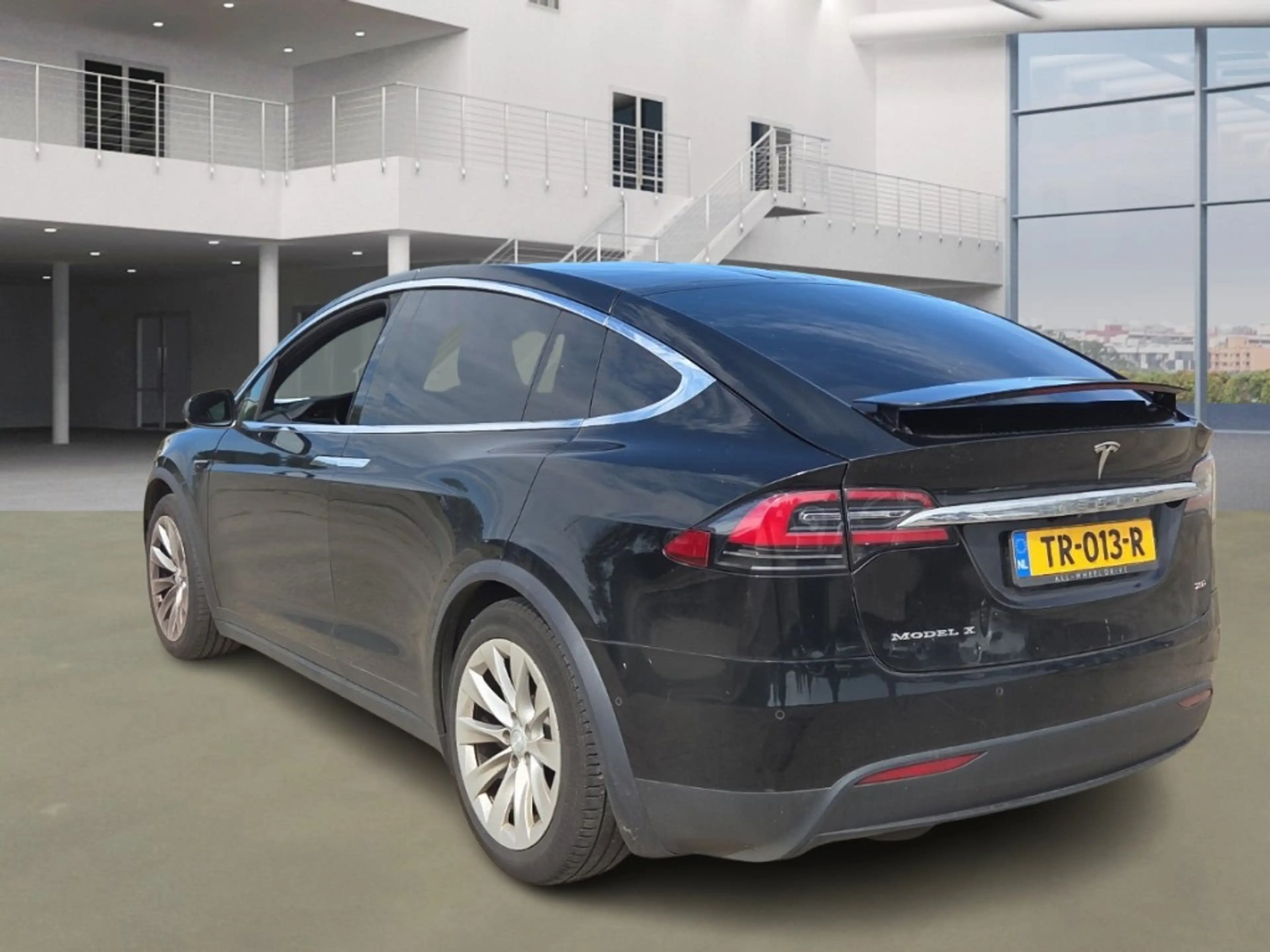 Tesla Model X 75D Base 6p. | SOH ..% | Autopilot | MCU 2 | CCS U — photo 5