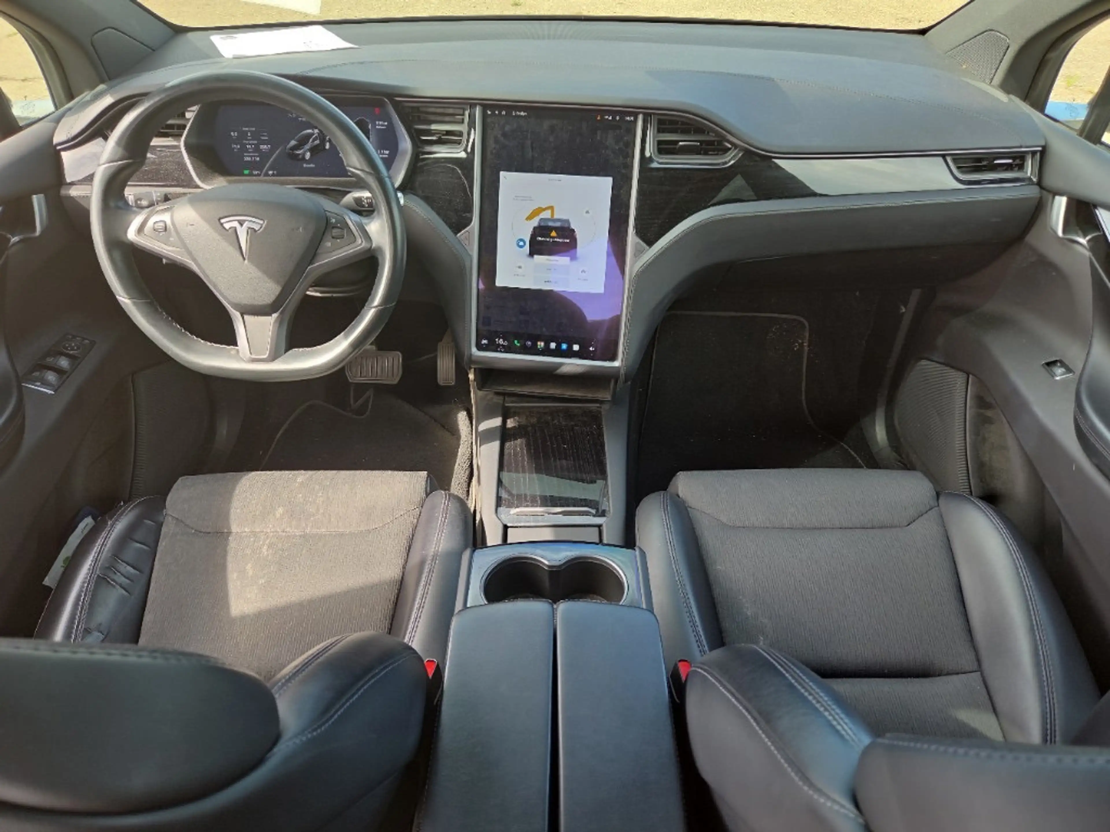 Tesla Model X 75D Base 6p. | SOH ..% | Autopilot | MCU 2 | CCS U — photo 7
