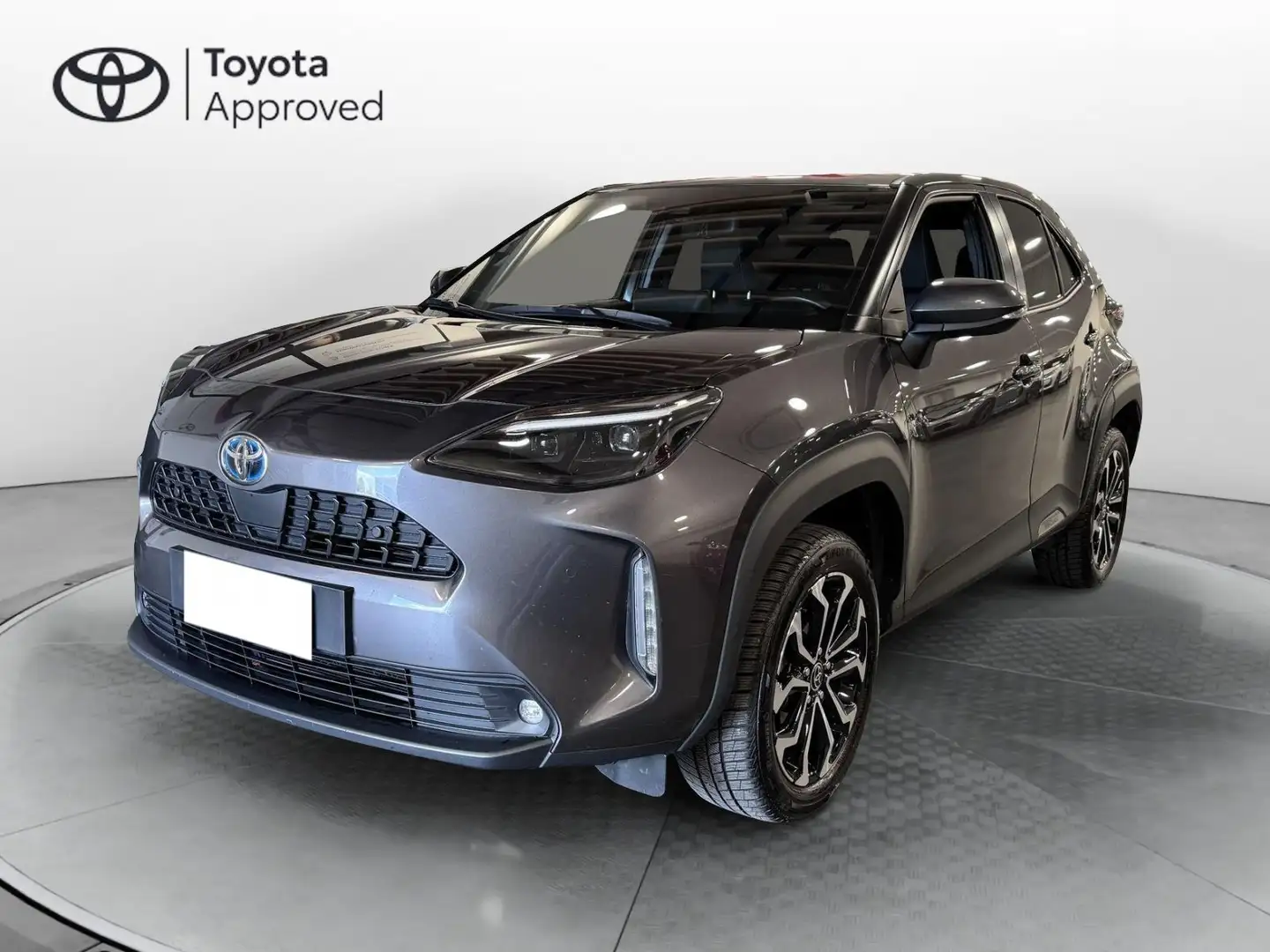 Toyota Yaris Cross 1.5 Hybrid 5p. E-CVT AWD-i Trend - 1