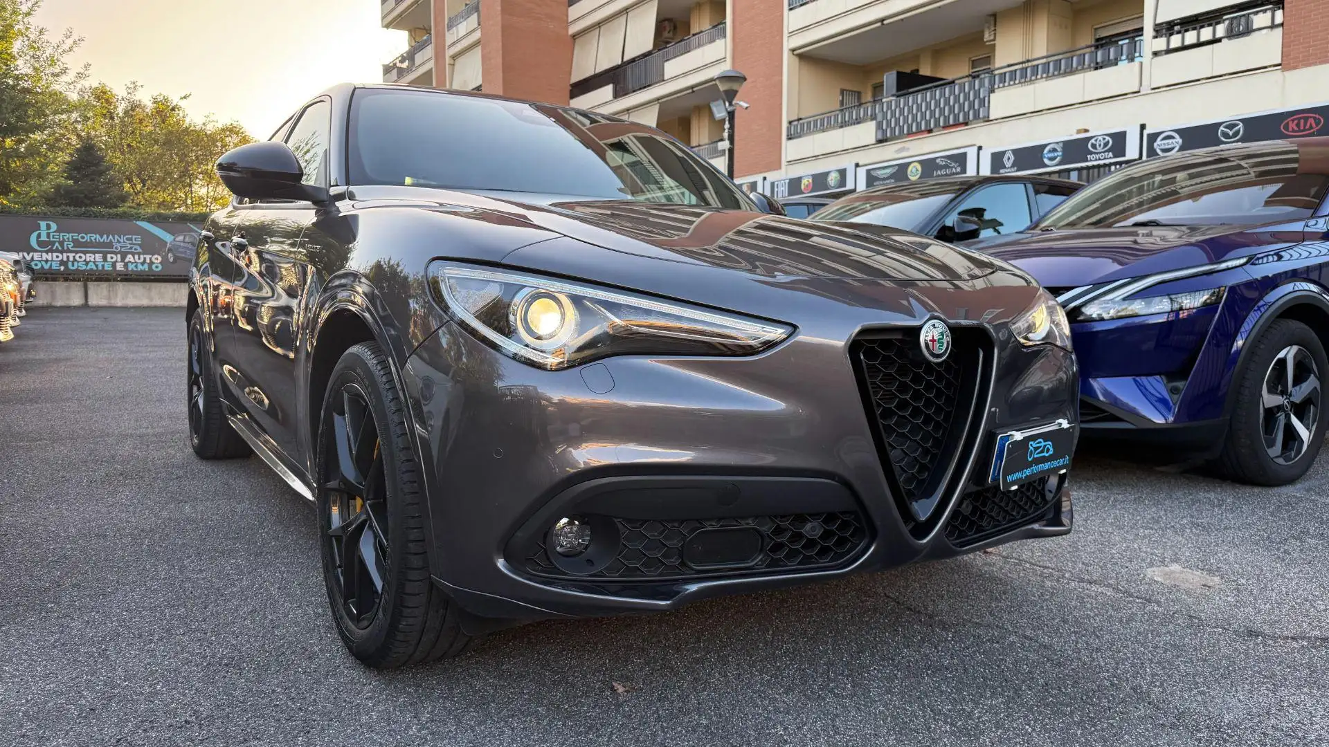 Alfa Romeo Stelvio 2.2TURBODIESEL 210CV AT8 Q4 VELOCE *24M.G.*CL 20"* Gris - 2