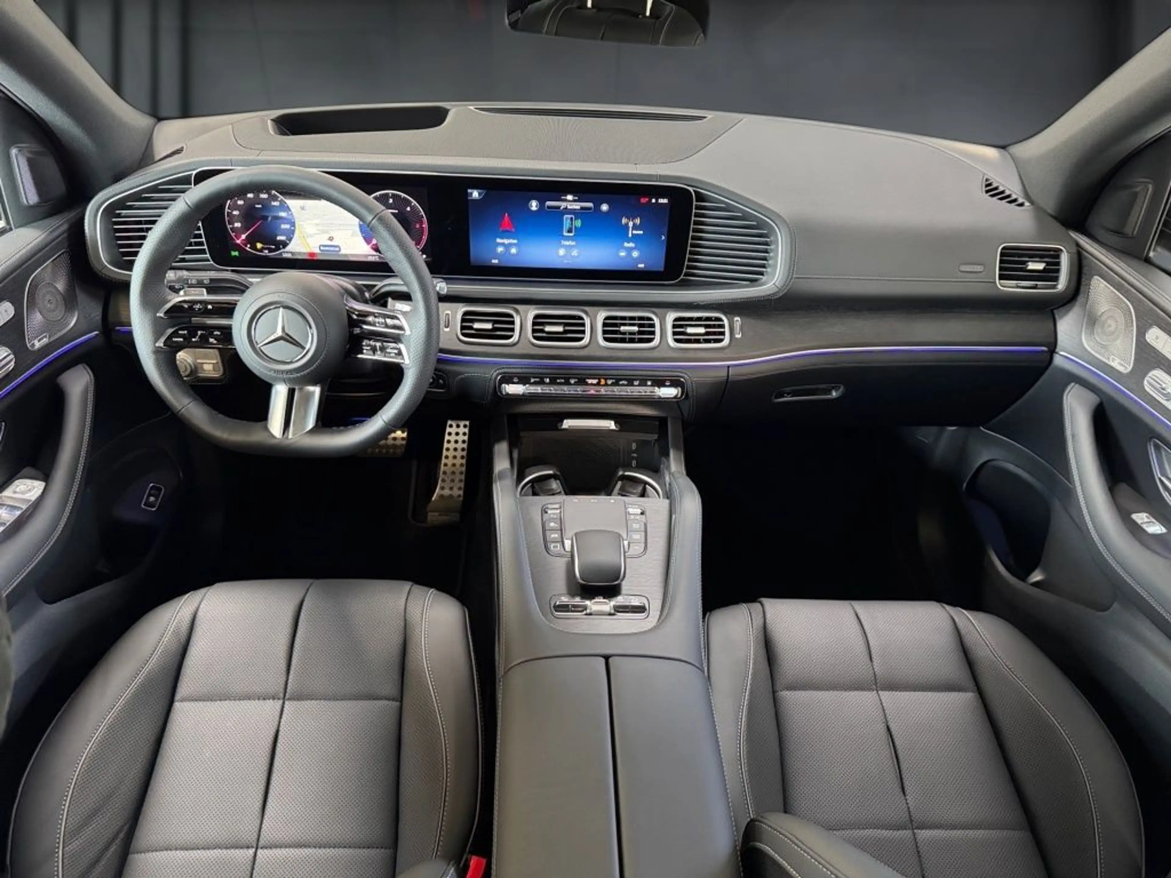 Mercedes-Benz GLS 450 d 4MATIC AMG+MBUX+Memory+Night+Ambiente — photo 14