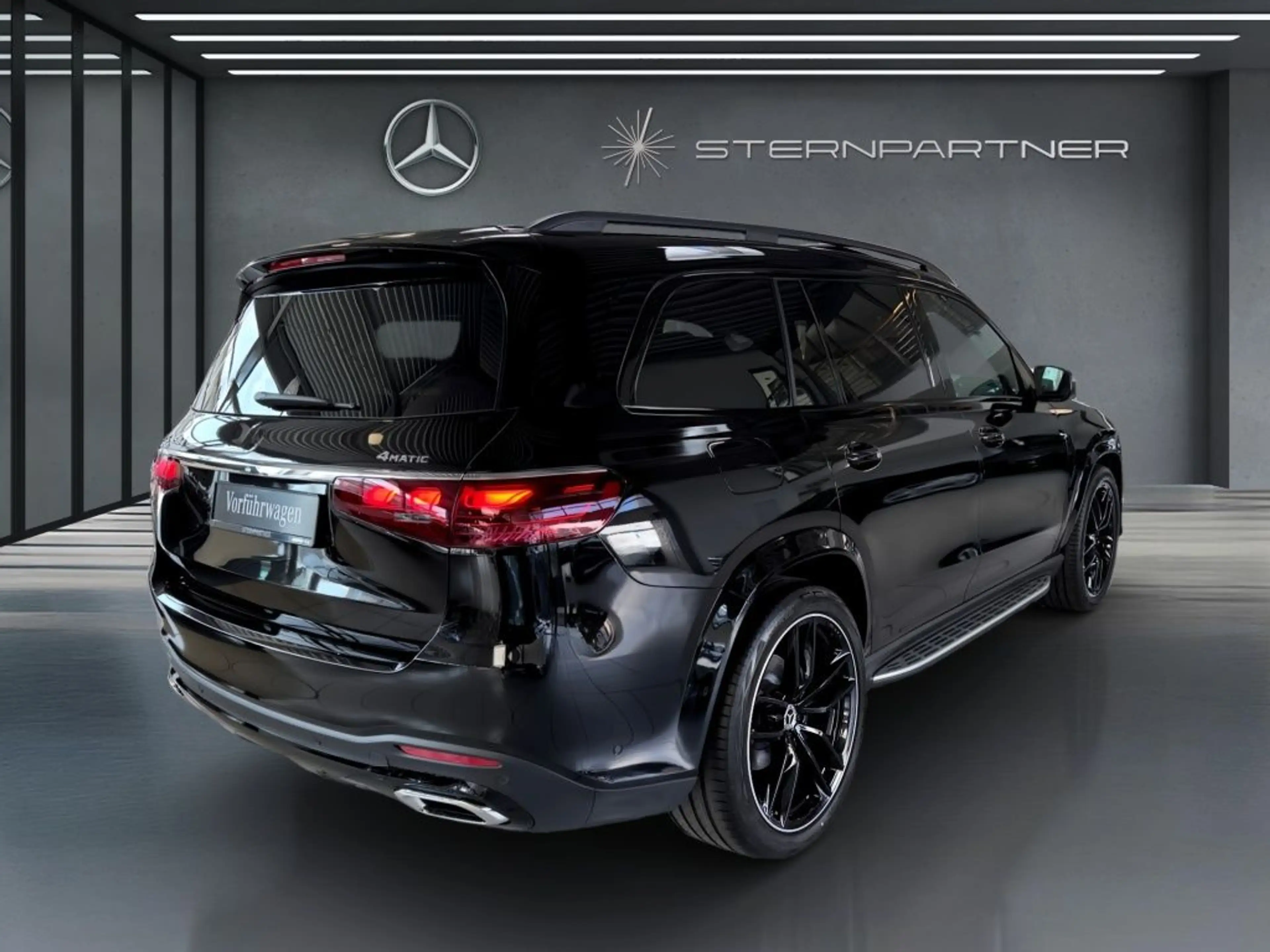 Mercedes-Benz GLS 450 d 4MATIC AMG+MBUX+Memory+Night+Ambiente — photo 12