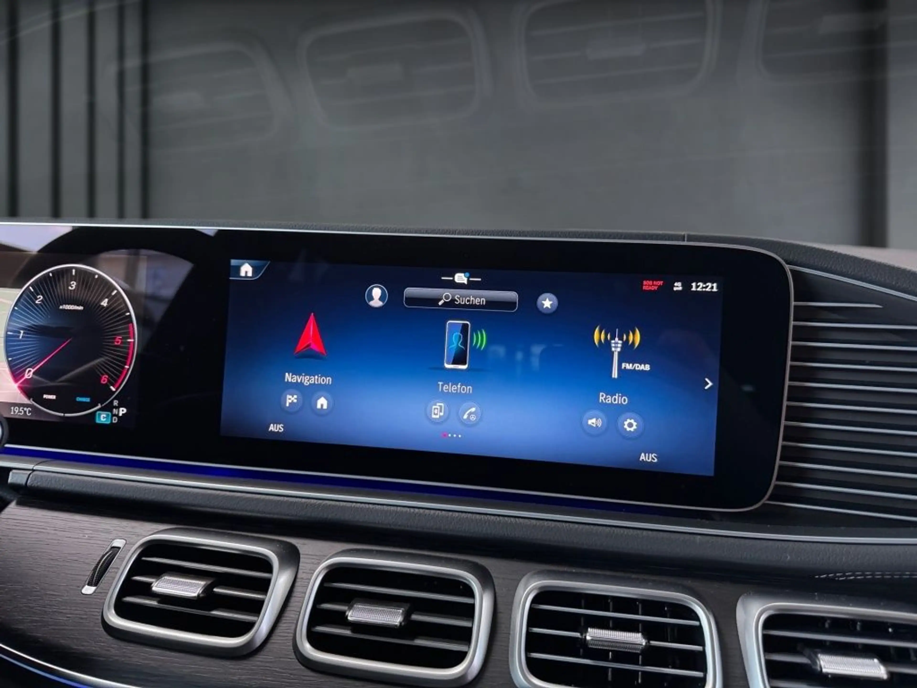 Mercedes-Benz GLS 450 d 4MATIC AMG+MBUX+Memory+Night+Ambiente — photo 15