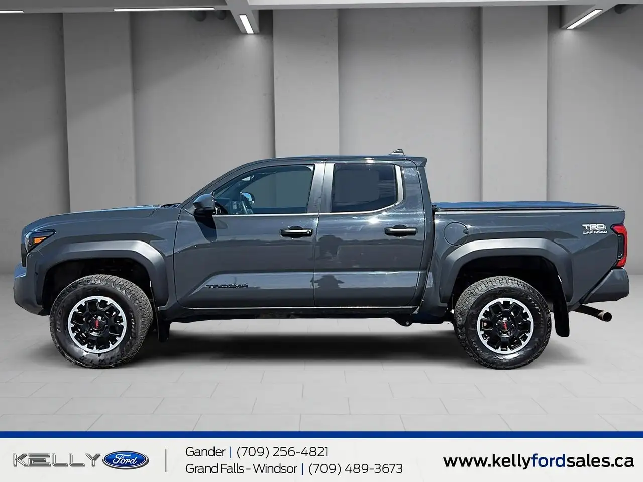 Toyota Tacoma снимка Toyota Tacoma