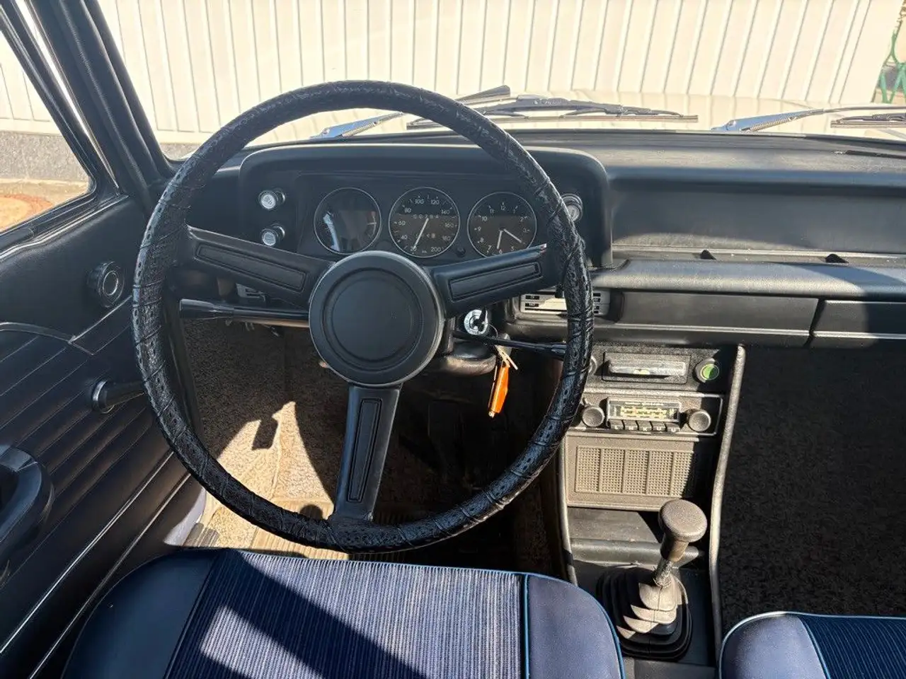 BMW 2002 kompl. Restauriert, foto 8