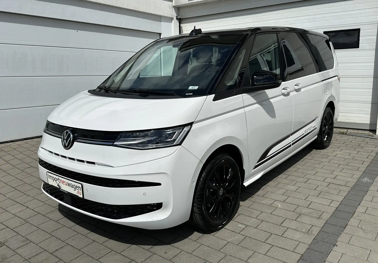 Volkswagen T7 Multivan Edition Lang 2.0 TDI STANDH+AHK+PANO+EASY-OPEN uvm Белый - 2