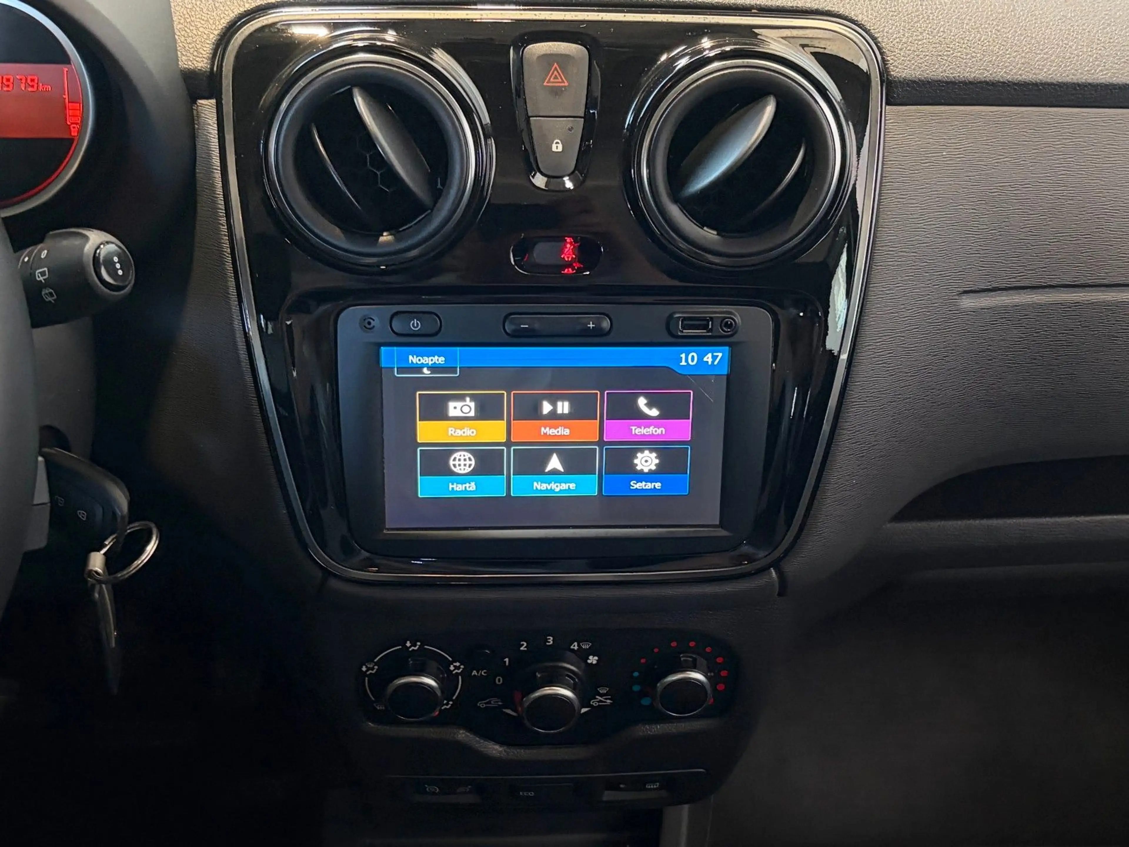 Dacia Dokker Stepway Plus 1.3 — photo 12