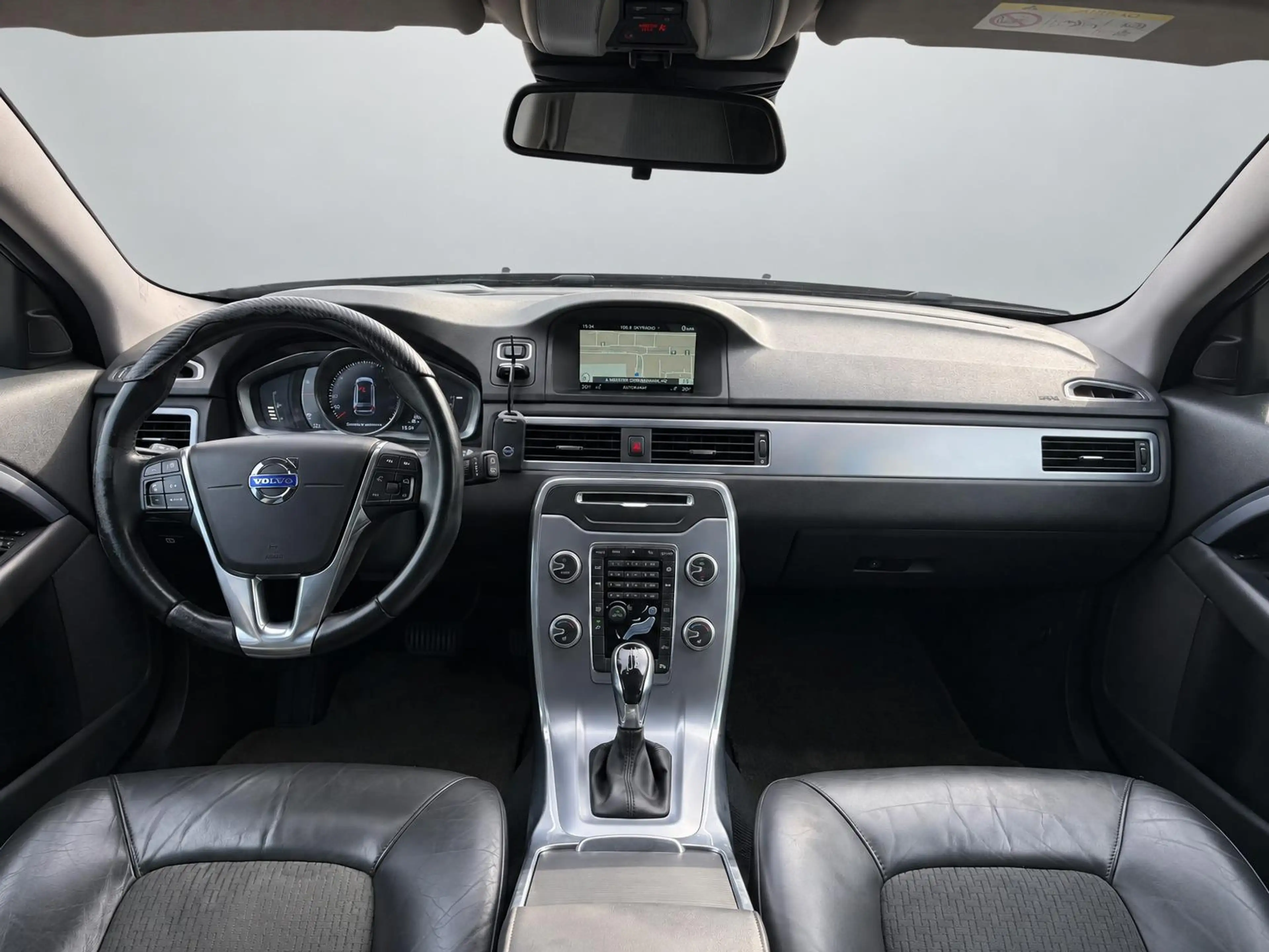 Volvo V70 2.0 D4 Dynamic Edition OPEN DAK - LEER - STOELVERW — photo 15