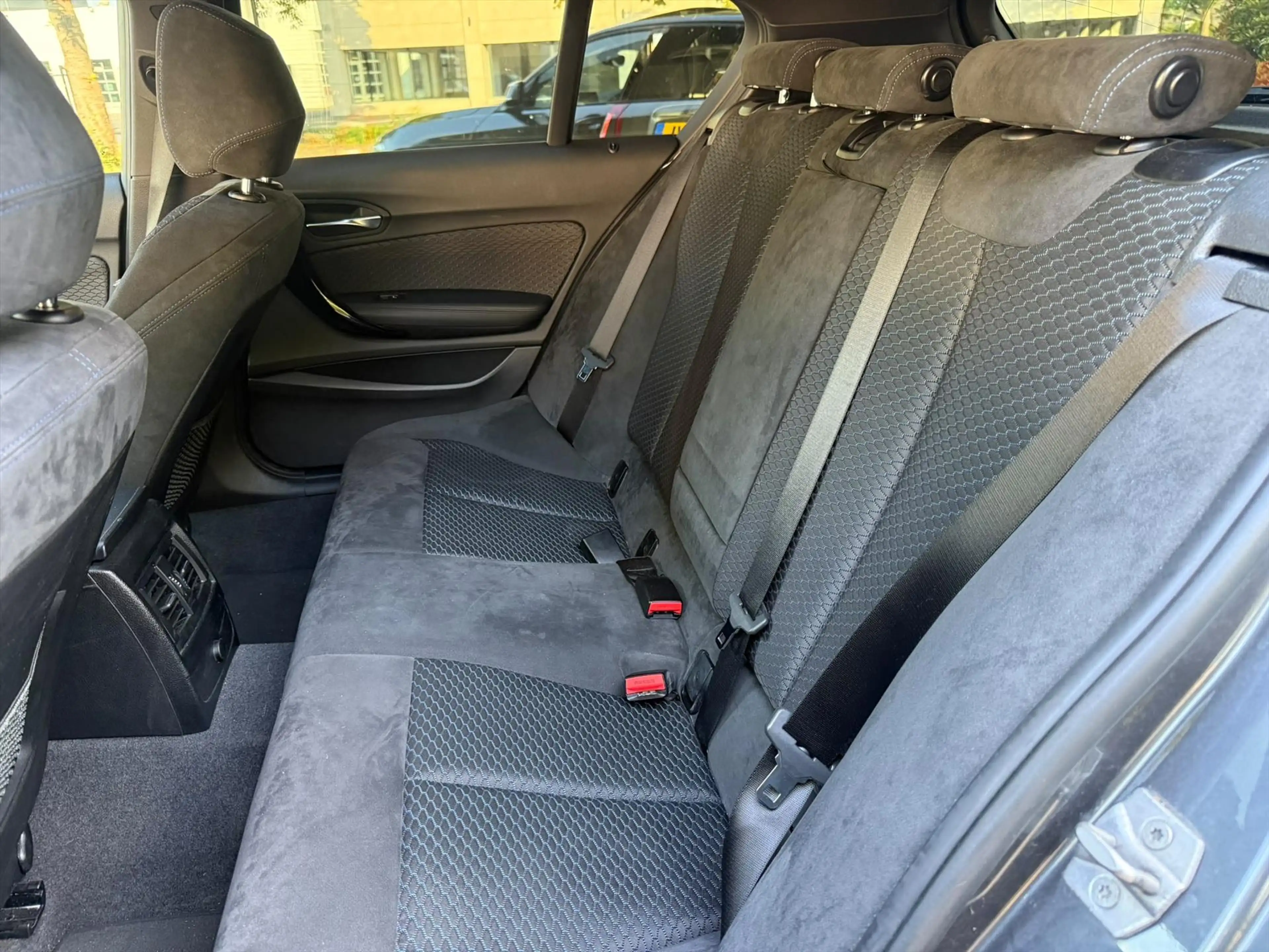 BMW 140 1-Serie (f20) M140i 340pk xDrive Aut M High Execut — photo 9