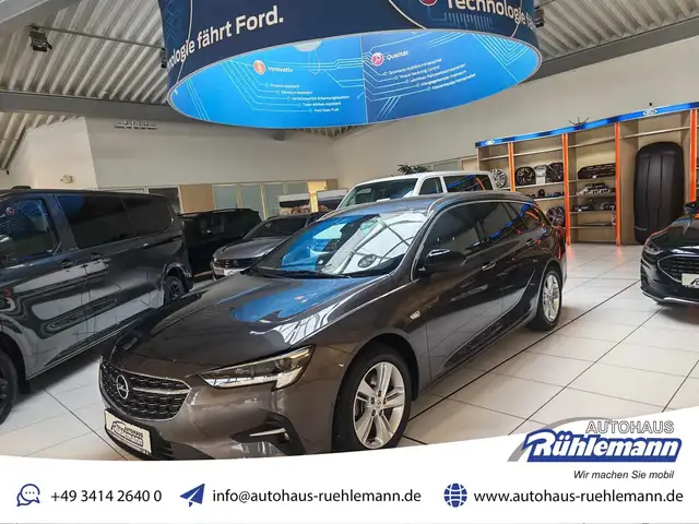 Opel Insignia Sports Tourer AUTOMATIK LED KAMERA NAVi SiTZ-/LENK