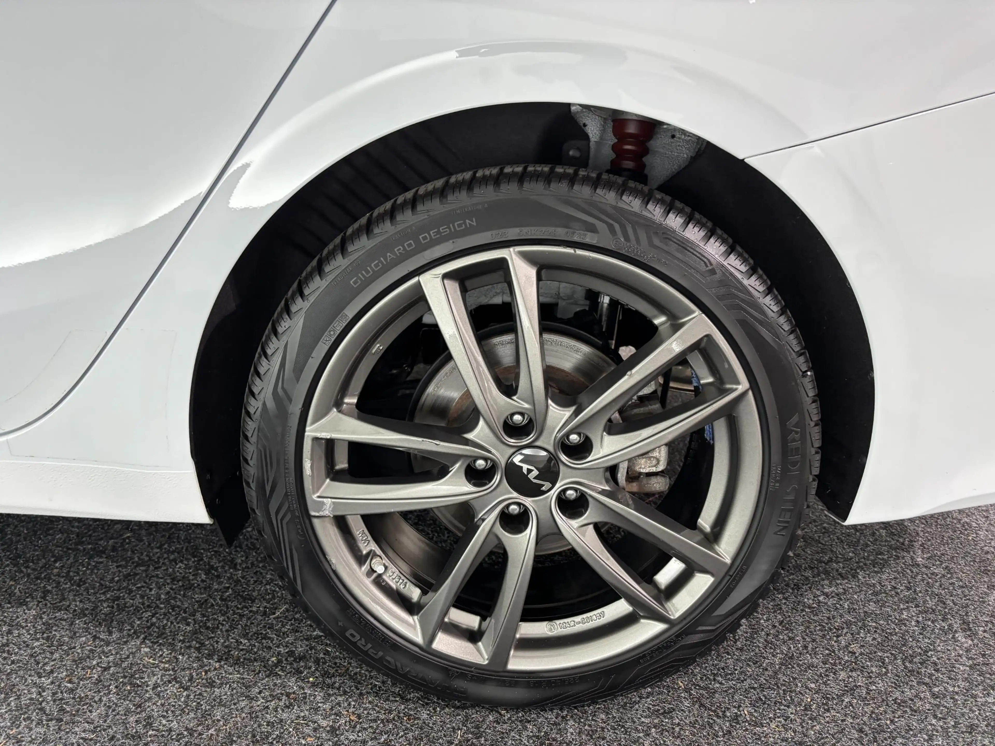 Kia Ceed SW / cee'd SW Sportswagon 1.6 GDI PHEV DynamicLine | STOEL- STUU — photo 26