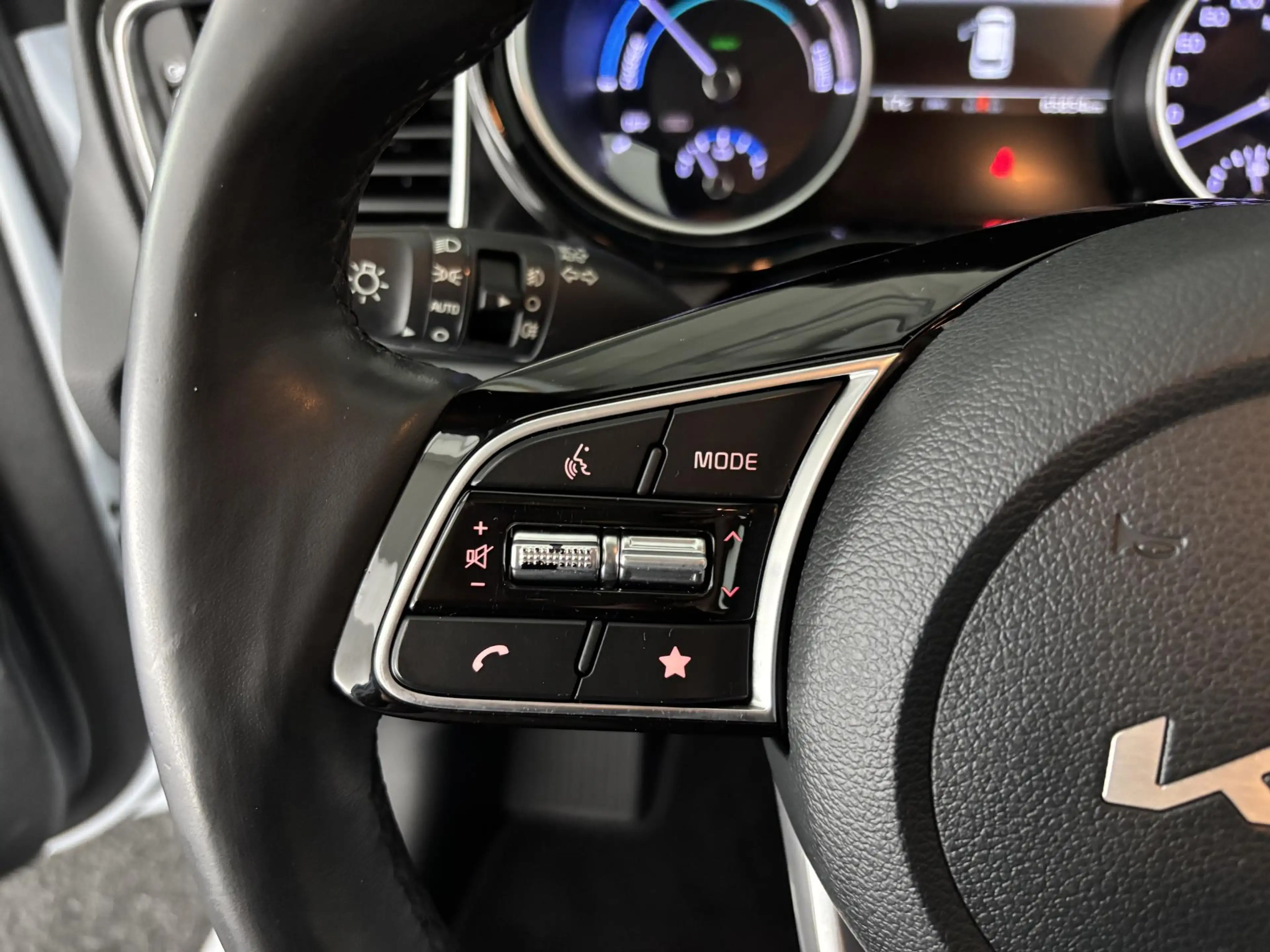 Kia Ceed SW / cee'd SW Sportswagon 1.6 GDI PHEV DynamicLine | STOEL- STUU — photo 15