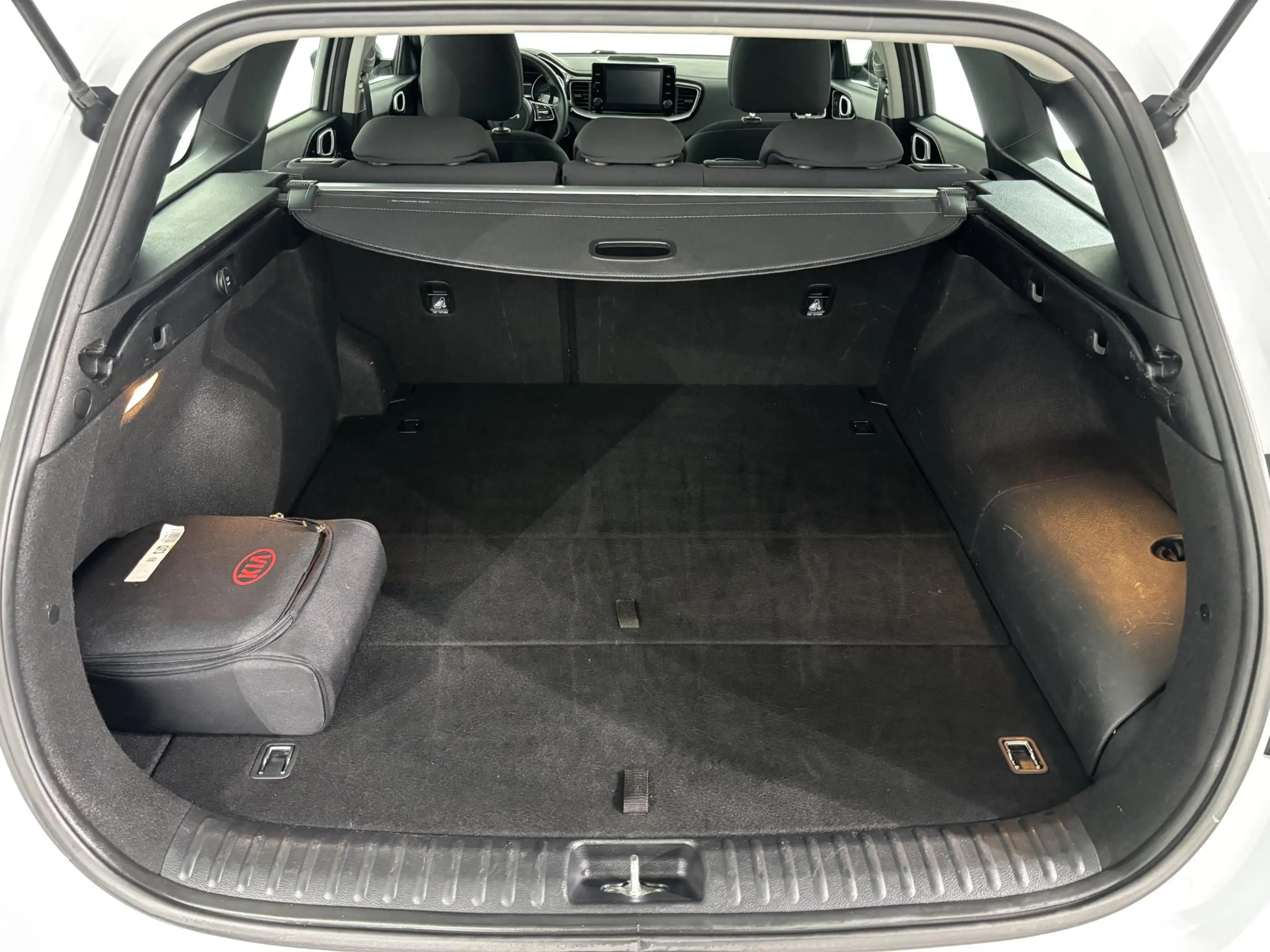 Kia Ceed SW / cee'd SW Sportswagon 1.6 GDI PHEV DynamicLine | STOEL- STUU — photo 29