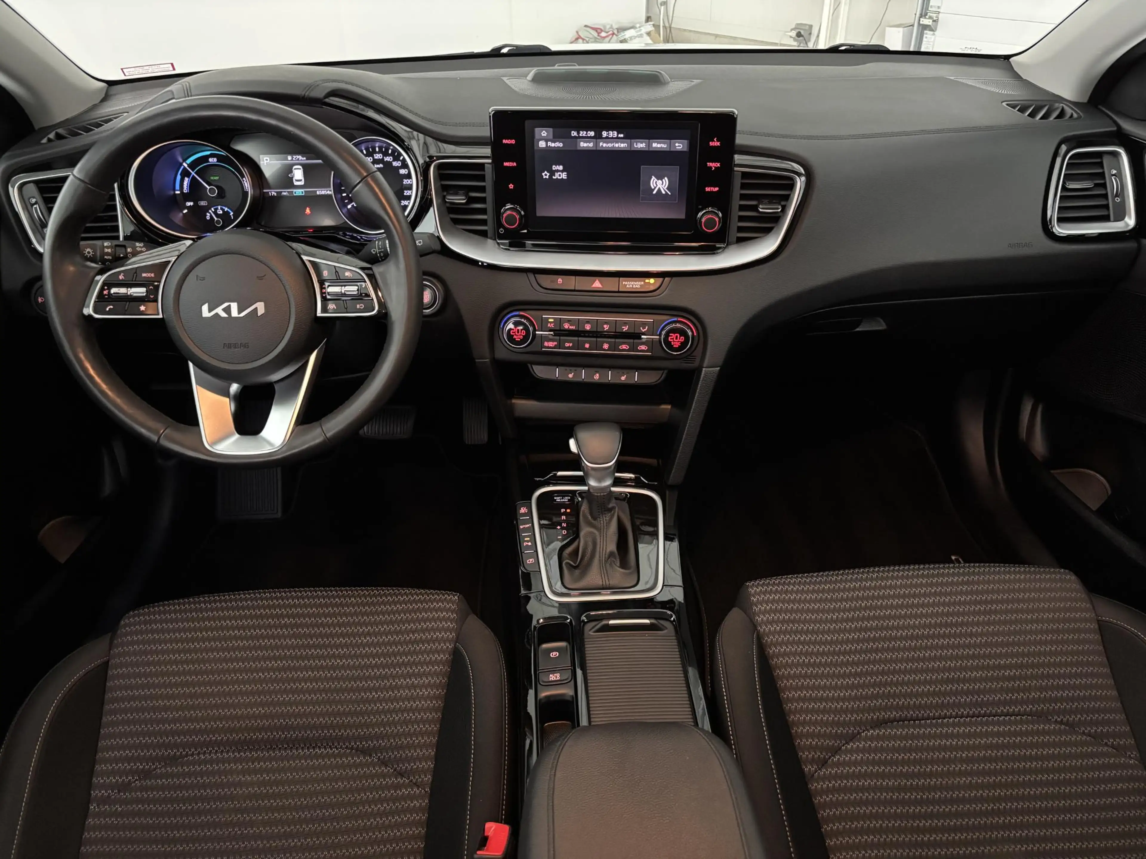 Kia Ceed SW / cee'd SW Sportswagon 1.6 GDI PHEV DynamicLine | STOEL- STUU — photo 3