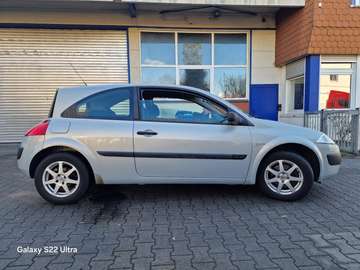 Megane 1.6 aus erster Hand, Orig. 59tkm,Tüv Neu