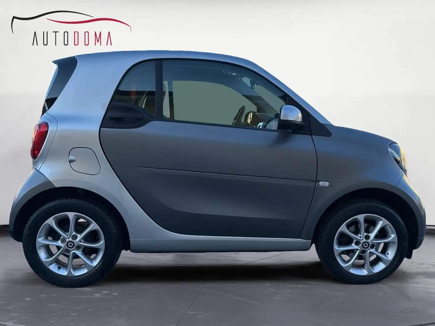 smart forTwo fortwo 70 1.0 Passion Gris - 2