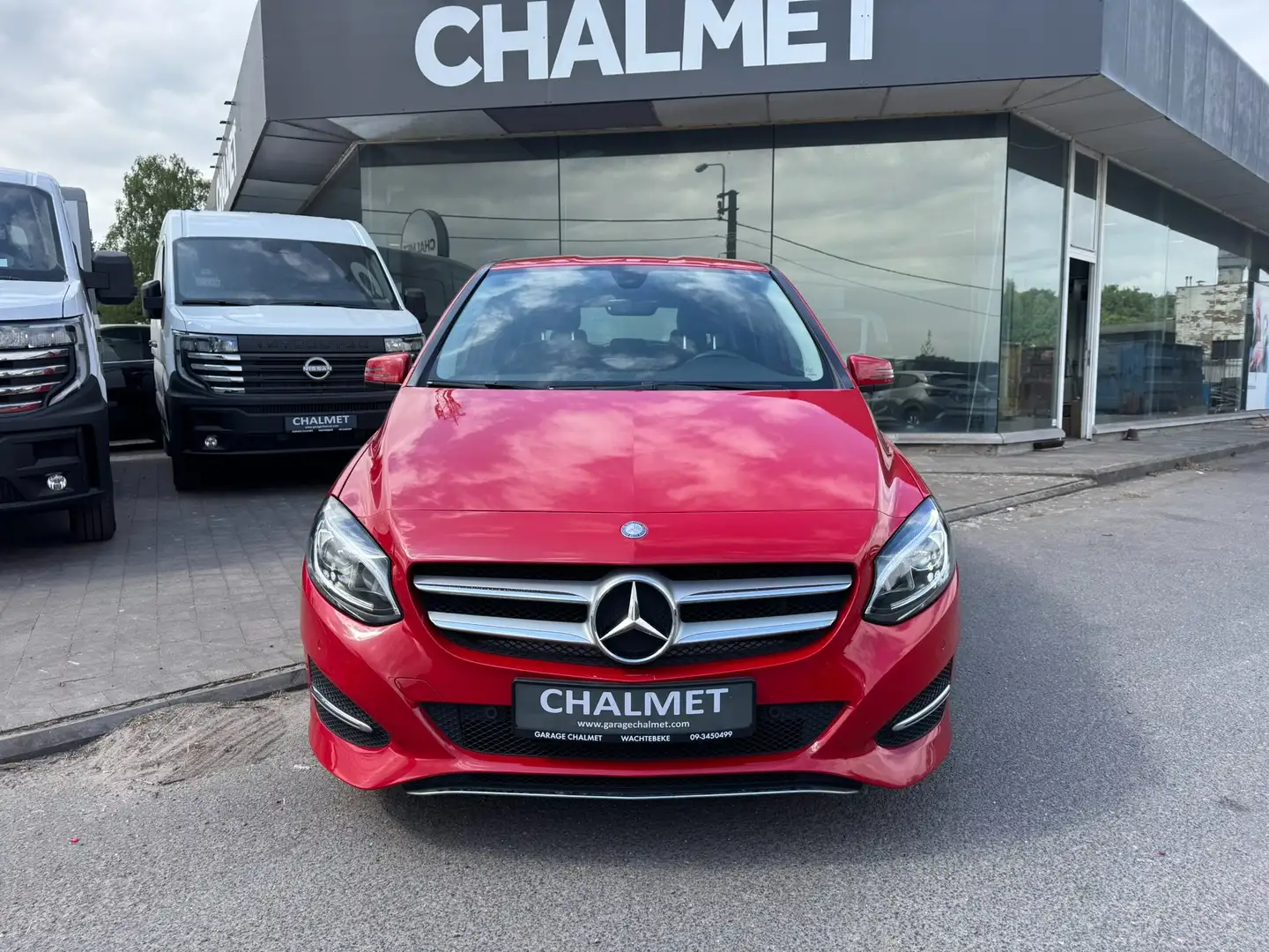 Mercedes-Benz B 180 d COMFORT / AUTOMAAT / NAVI / LED / GARANTIE Roşu - 2