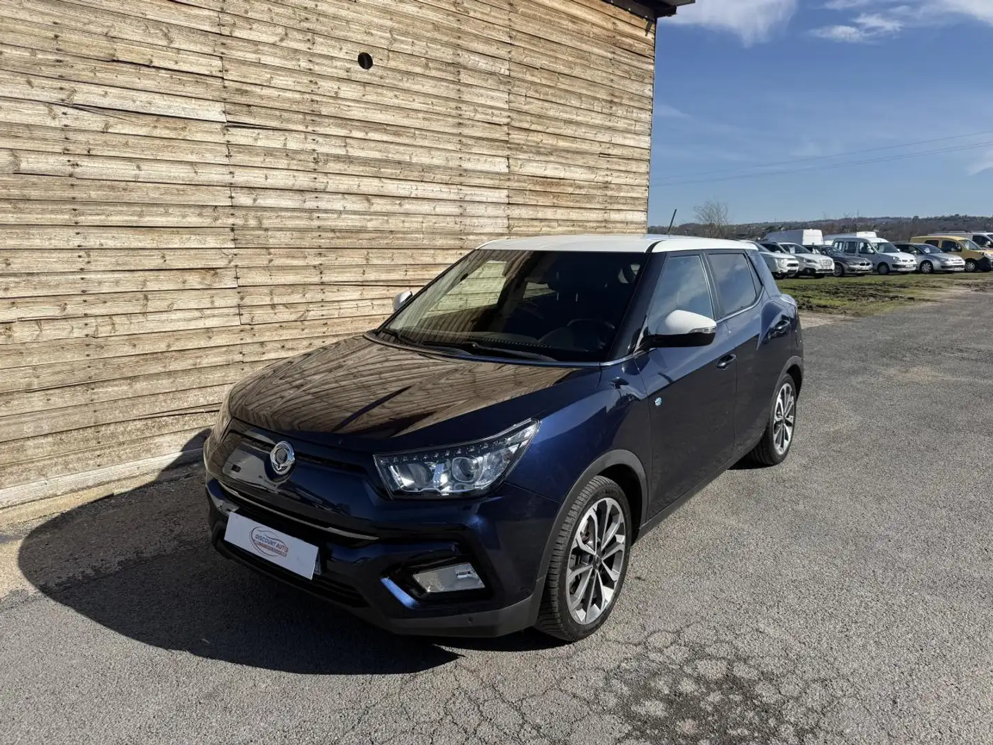 SsangYong Tivoli Tivoli 160 e-XDi 4WD  Sport Bi-Ton Safety Pack PHASE 2 Blau - 1