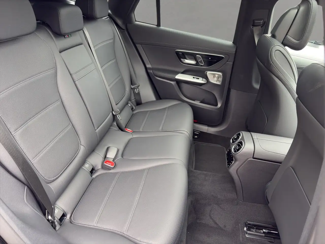 Mercedes-Benz GLC 450 d 4M AMG DIGTL 360° Airmatic DISTR AHK 10