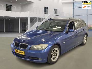 3-serie Touring 320i Business Line