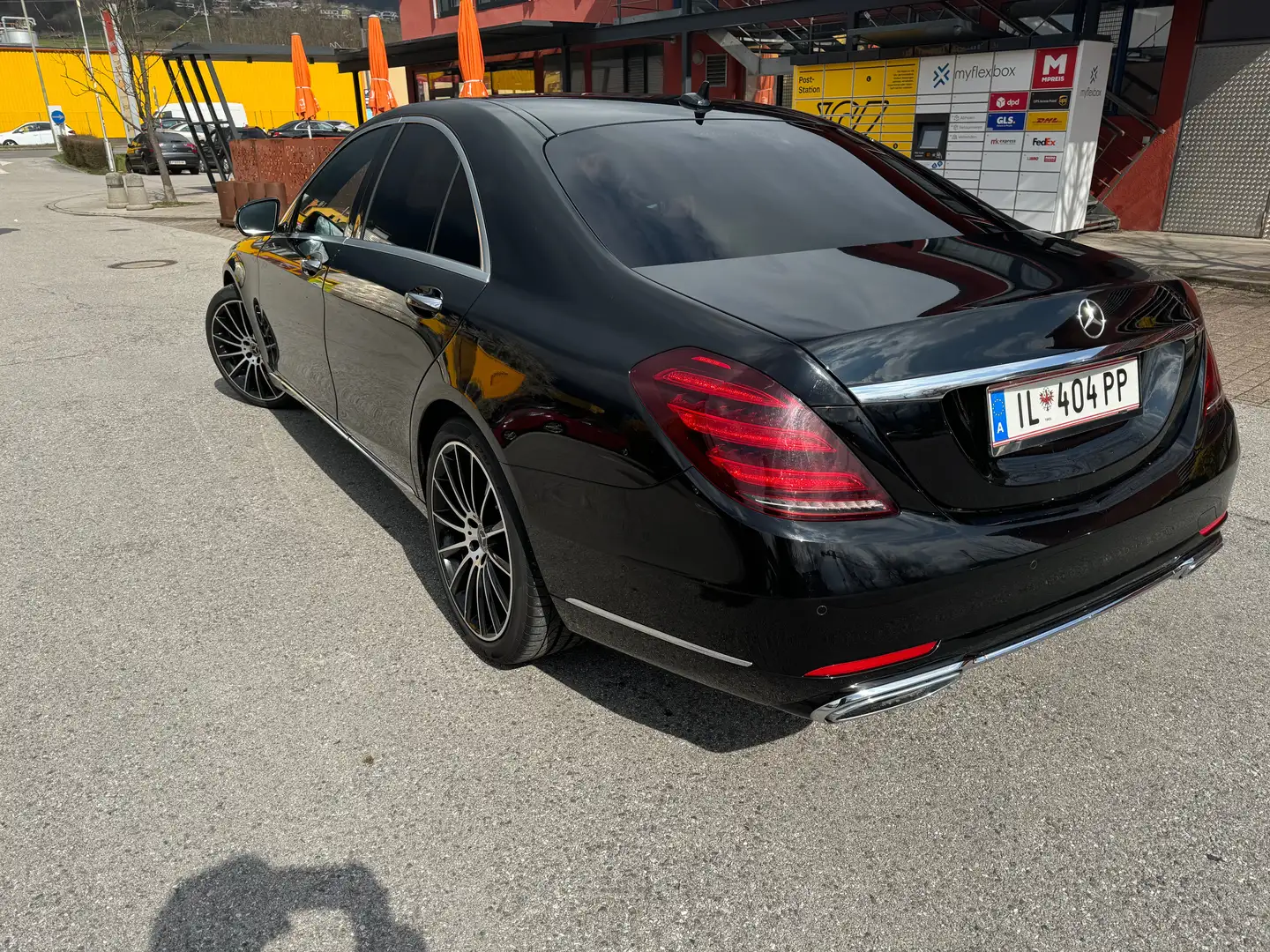 Mercedes-Benz S 400 Schwarz - 2