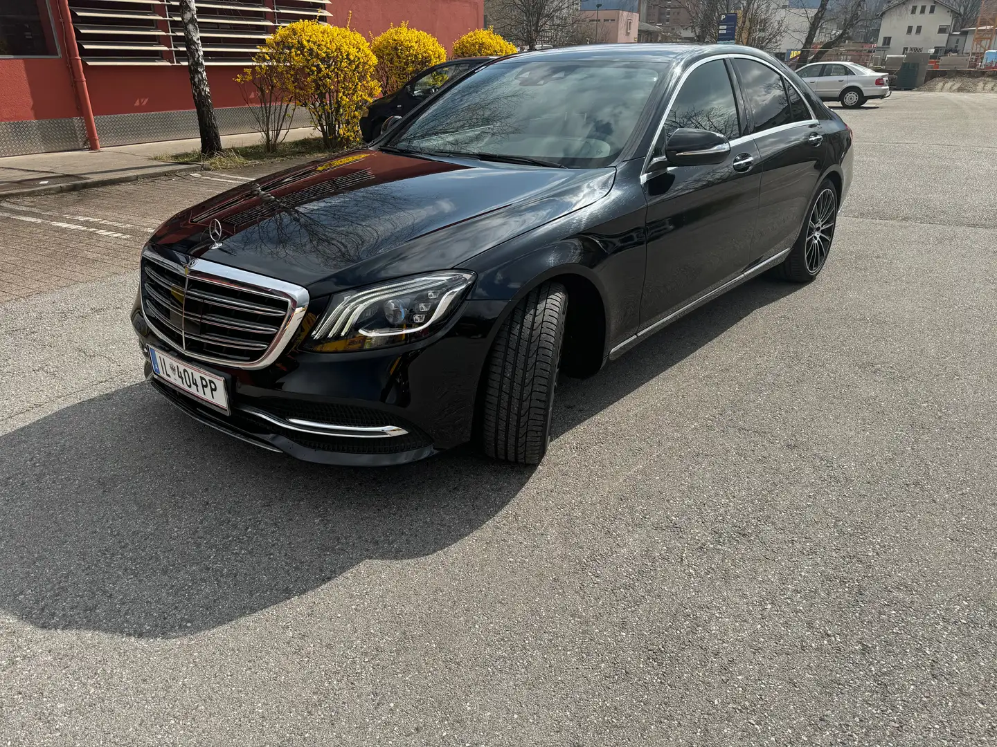 Mercedes-Benz S 400 Schwarz - 1