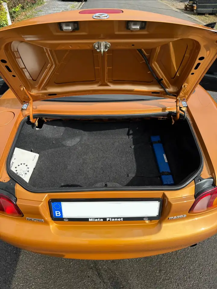 Mazda MX-5 1.6i 16v, foto 9