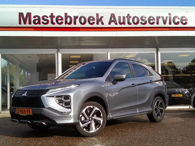 Mitsubishi Eclipse Cross 2.4 PHEV Executive Automaat Staat in Hardenberg