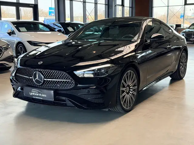 Mercedes-Benz CLE 200 Coupe AMG Pano Night Kamera KEYLESS-GO Memory IHC