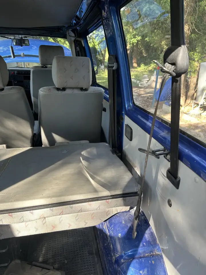 Volkswagen T4 Caravelle TDI 2,5 Diesel Kein TÜV Plus Innenverkleidung Dazu, foto 6