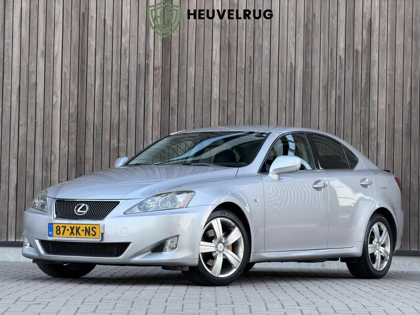 Lexus IS 250 Business Autotmaat | NL-Auto | NAP Grau - 1