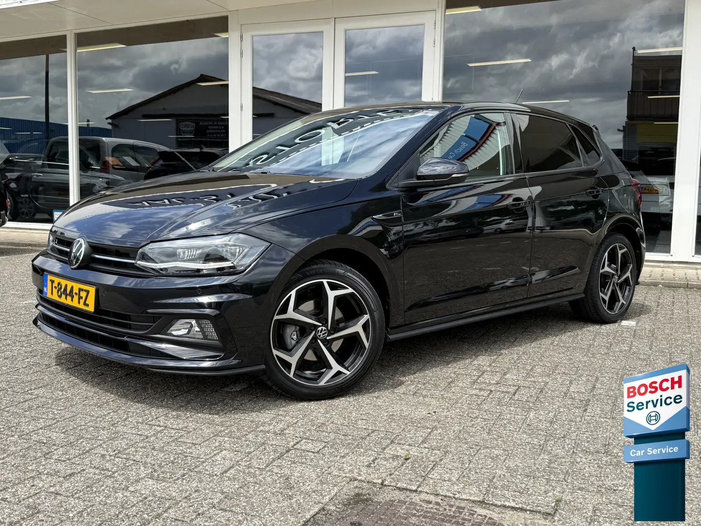 Volkswagen Polo 1.0 TSI Highline R | LED | Pano | Keyless | PDC v+ Noir - 1