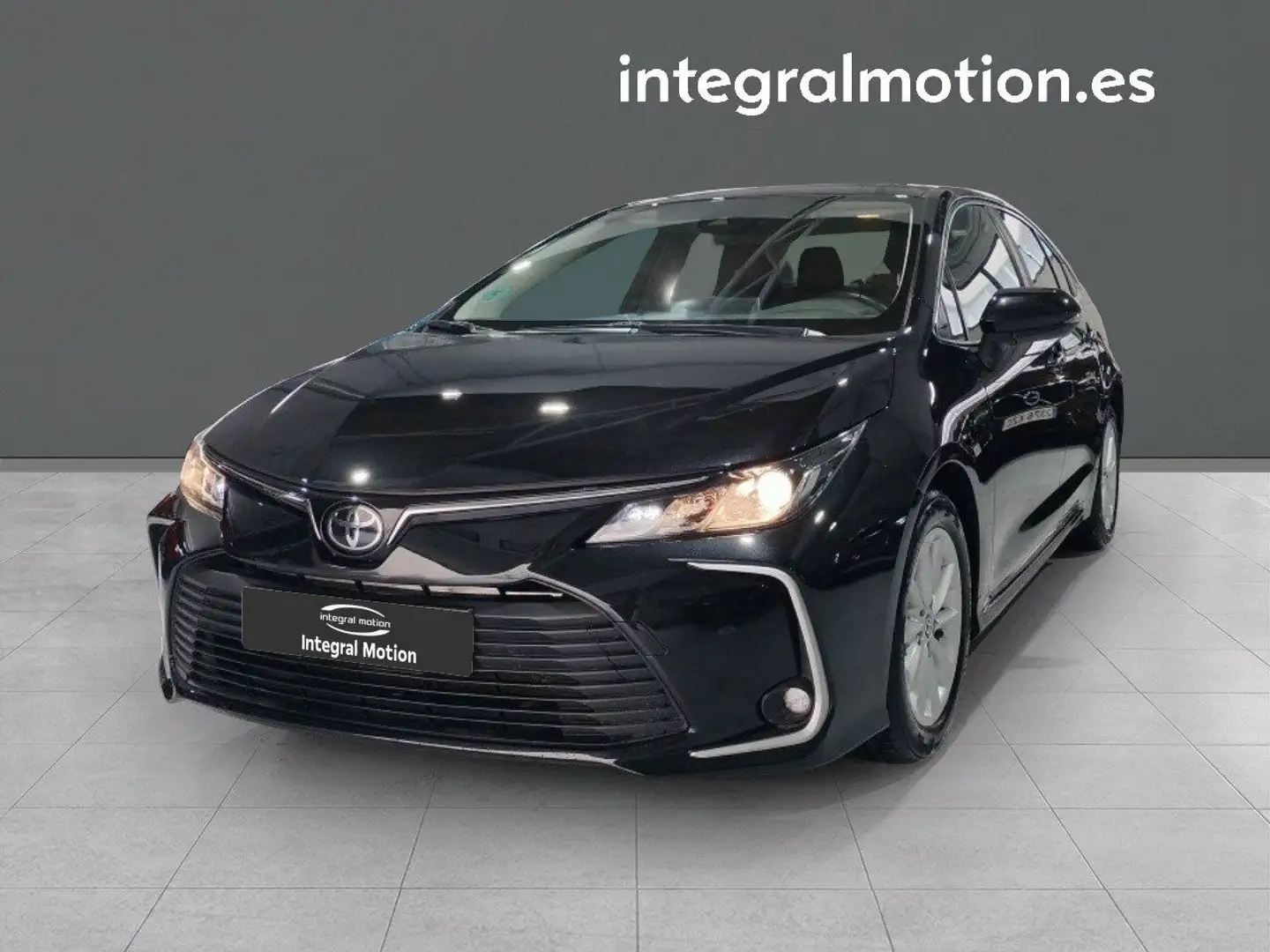 Toyota Corolla Sedán  125H Active Tech Negro - 1