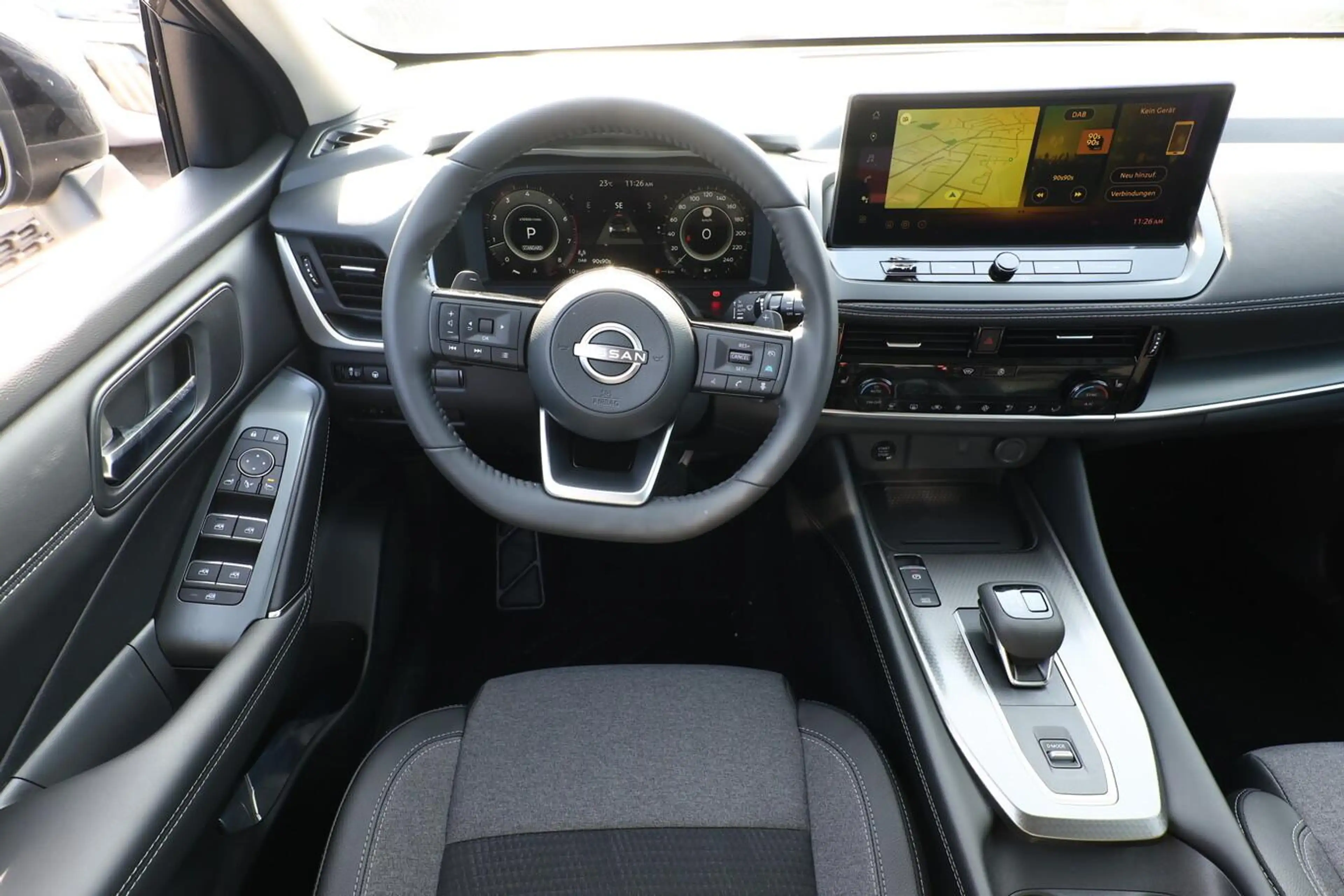 Nissan Qashqai AT N-Connecta Nav SHZ PrivG LED ACC LHZ 116 kW ... — photo 7