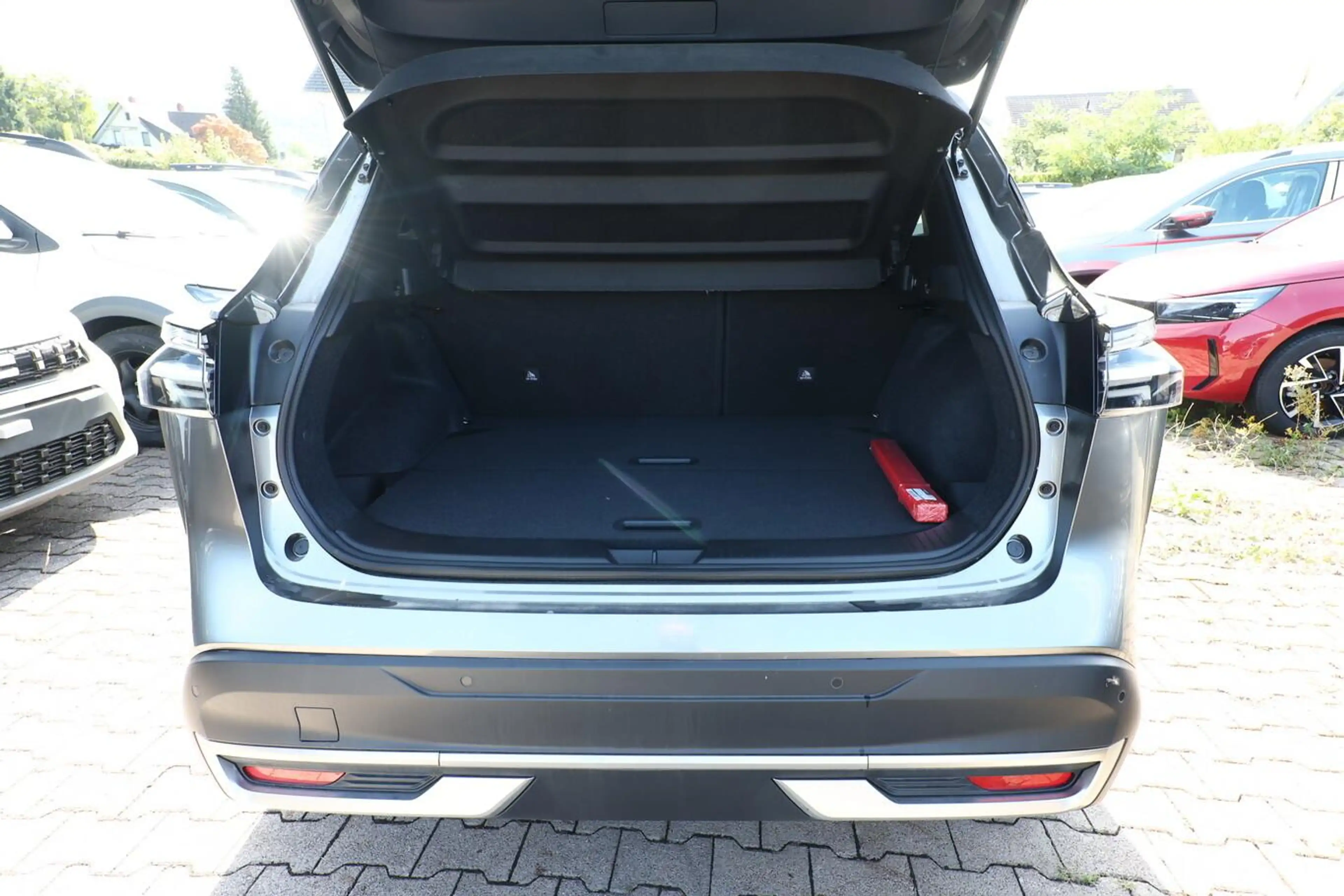 Nissan Qashqai AT N-Connecta Nav SHZ PrivG LED ACC LHZ 116 kW ... — photo 11