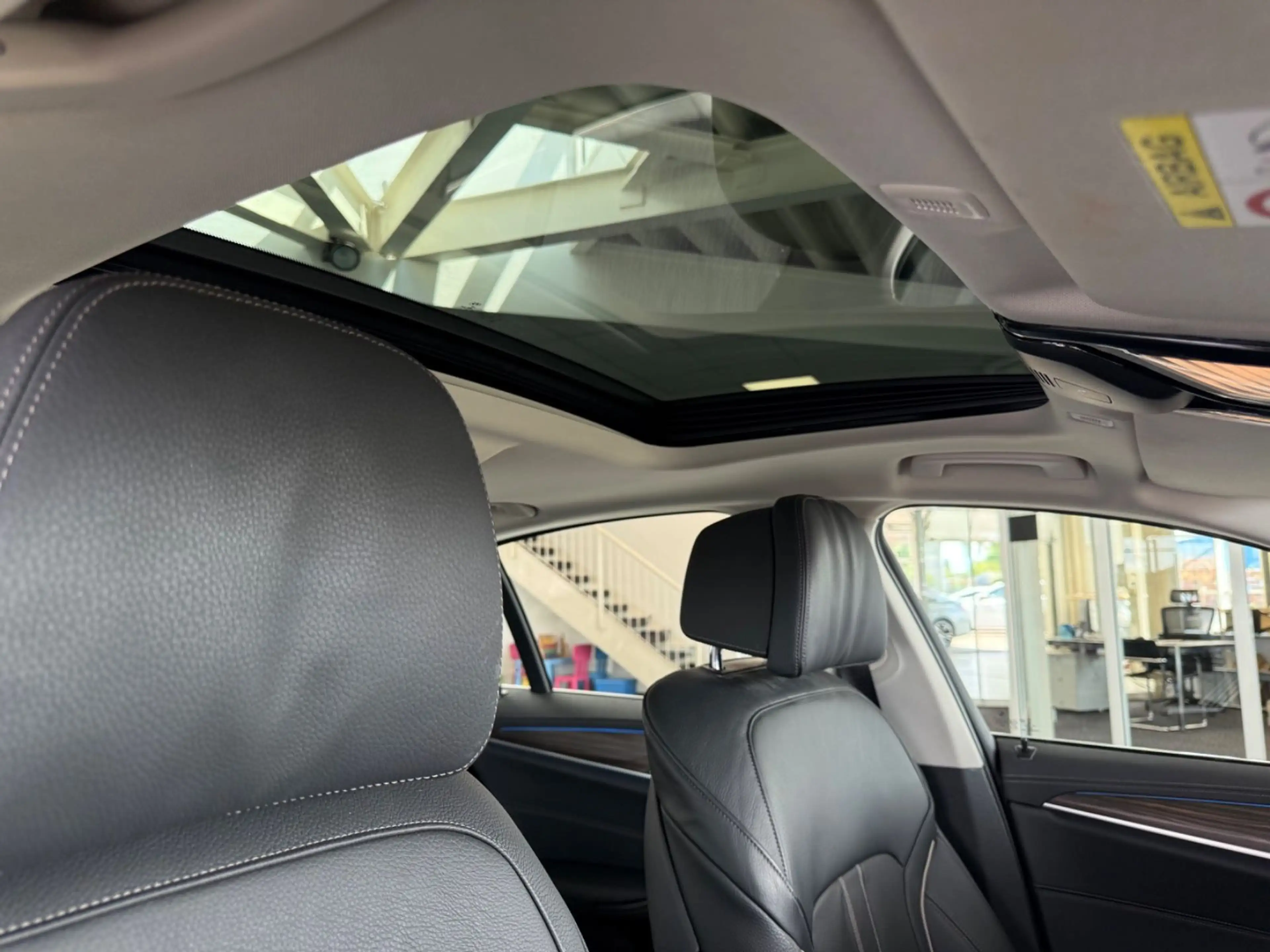BMW 545 e xDrive Lim. Luxury Line AUT./LASER/HUD/GD — photo 12