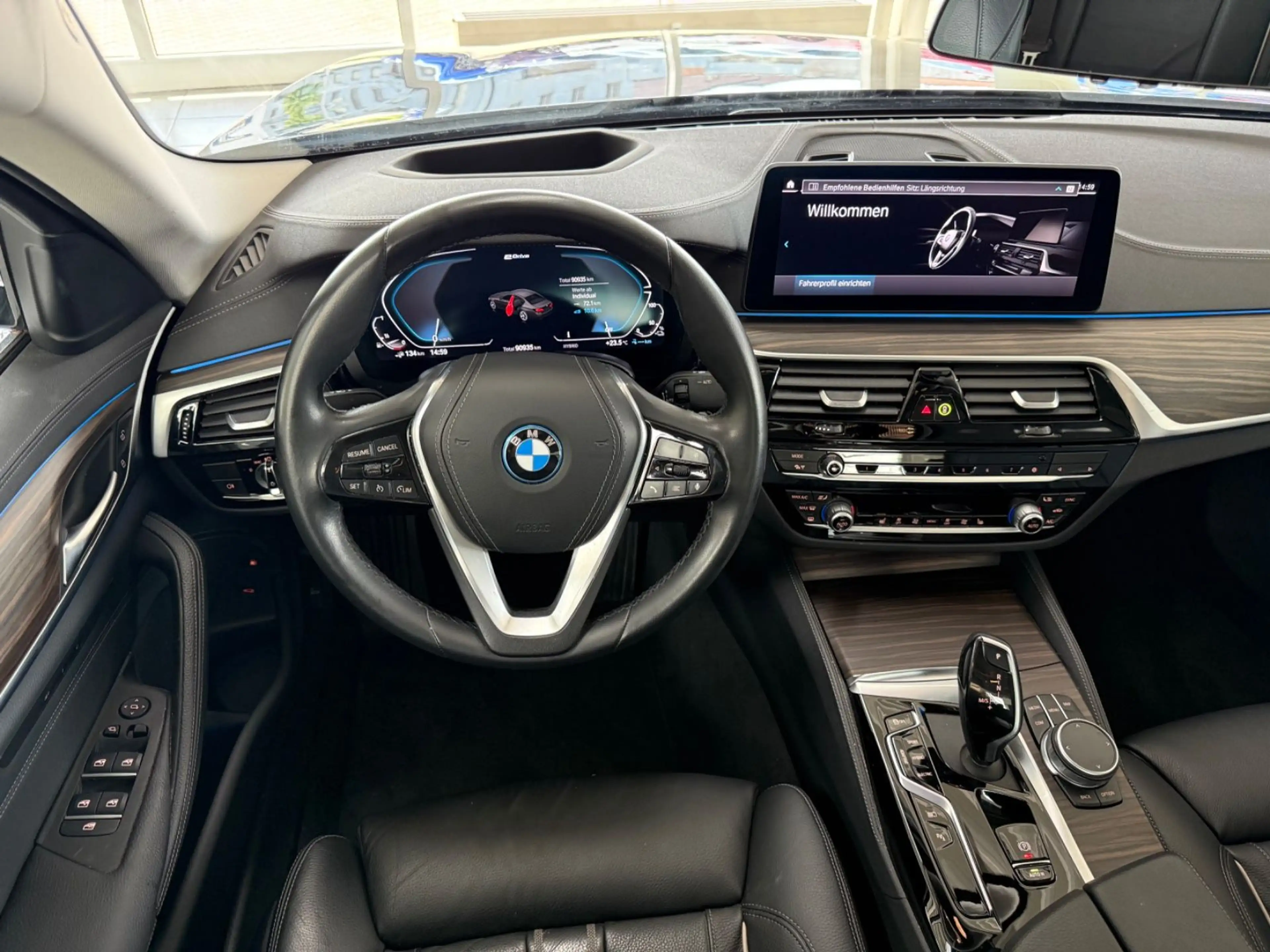 BMW 545 e xDrive Lim. Luxury Line AUT./LASER/HUD/GD — photo 8