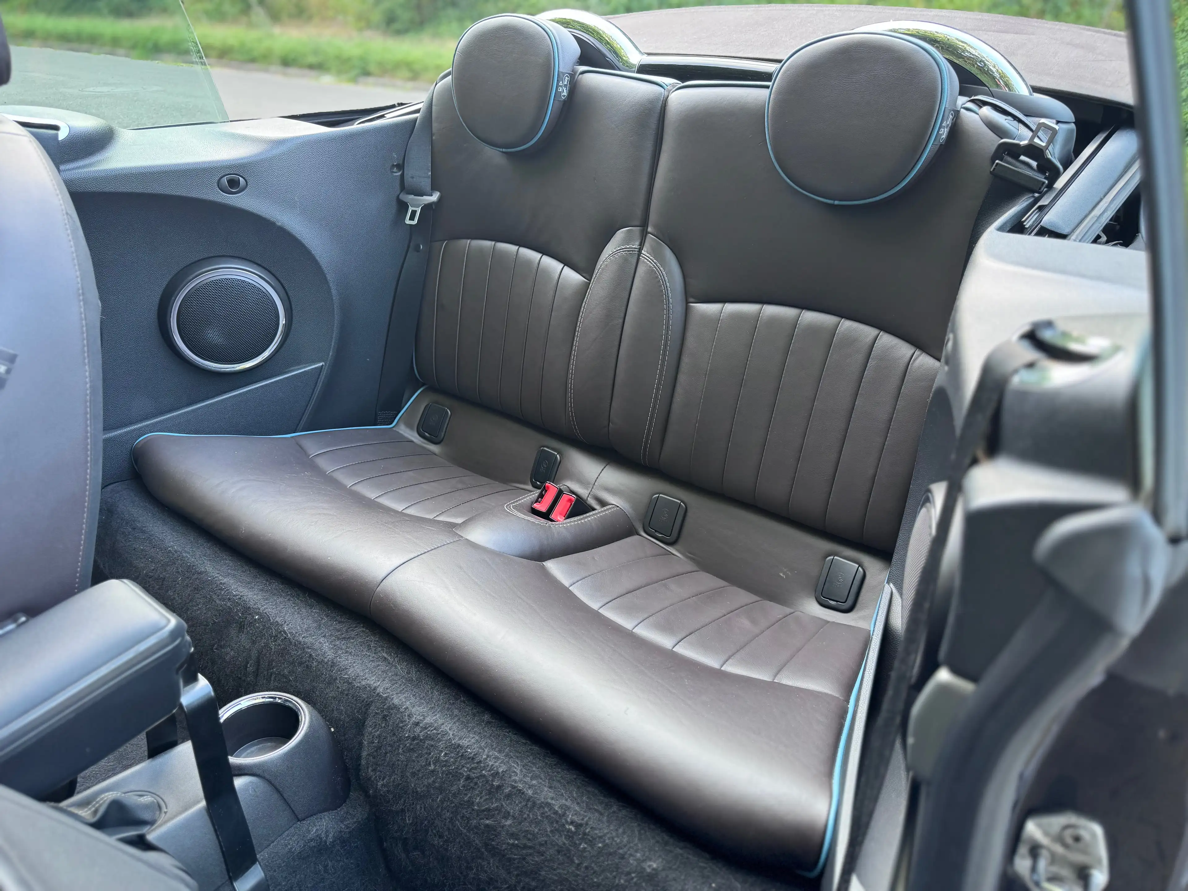 MINI One Cabrio Mini Cabriolet 1.6i One — photo 9