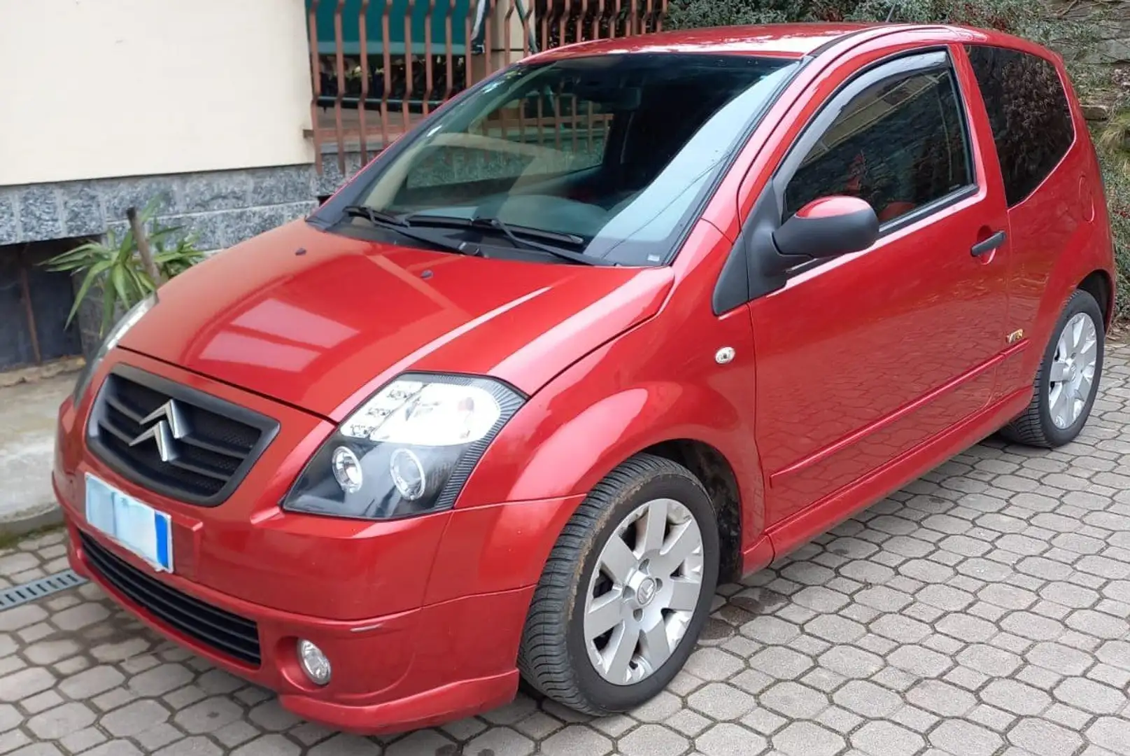 Citroen C2 C2 1.4 hdi Vtr Excite 70cv Rosso - 1