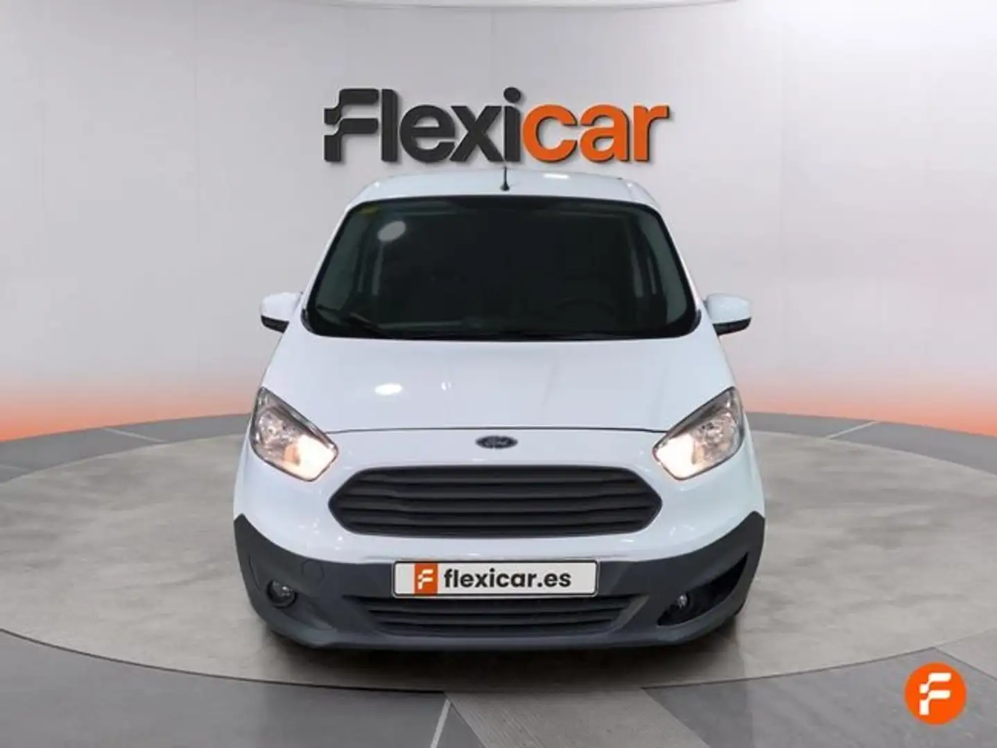 Ford Tourneo Courier 1.5TDCi Ambiente 75 Blanco - 2