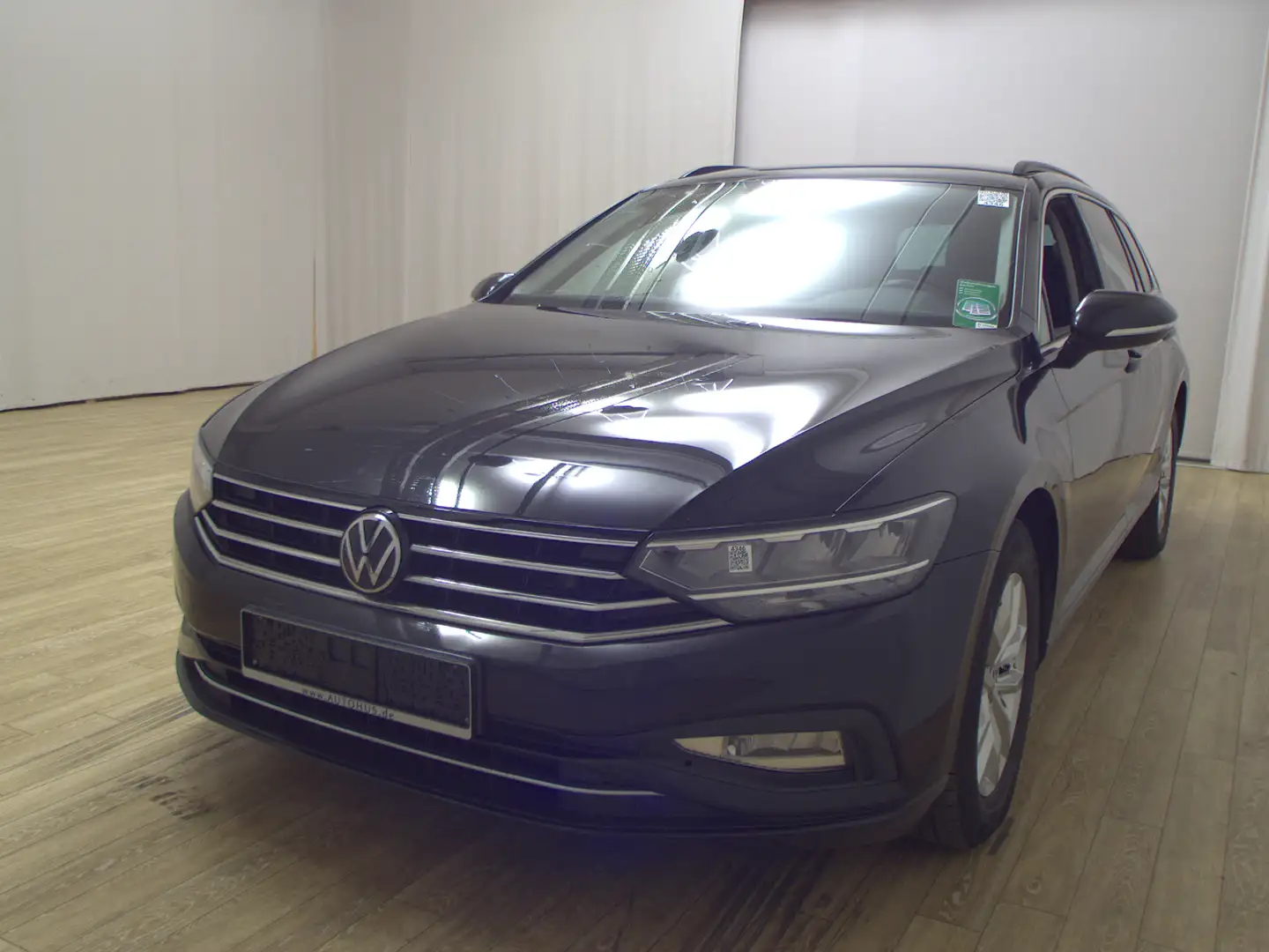 Volkswagen Passat Var. 2.0 TDI Business Navi LED ACC RFK Noir - 2