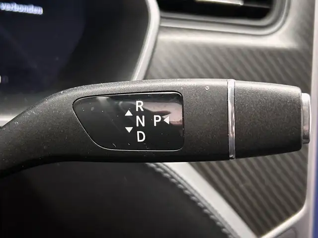 Tesla Model S view 14