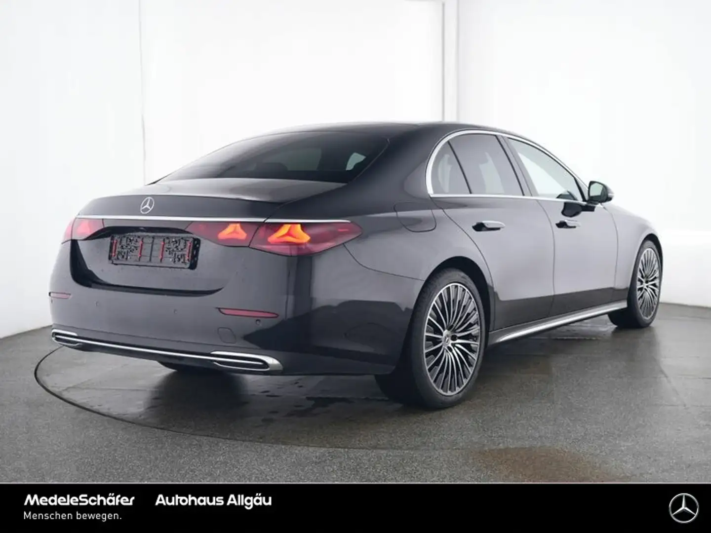 Mercedes-Benz E 220 E 220 d EXCLUSIVE 20"AMG Pano Superscreen LEDER Schwarz - 2