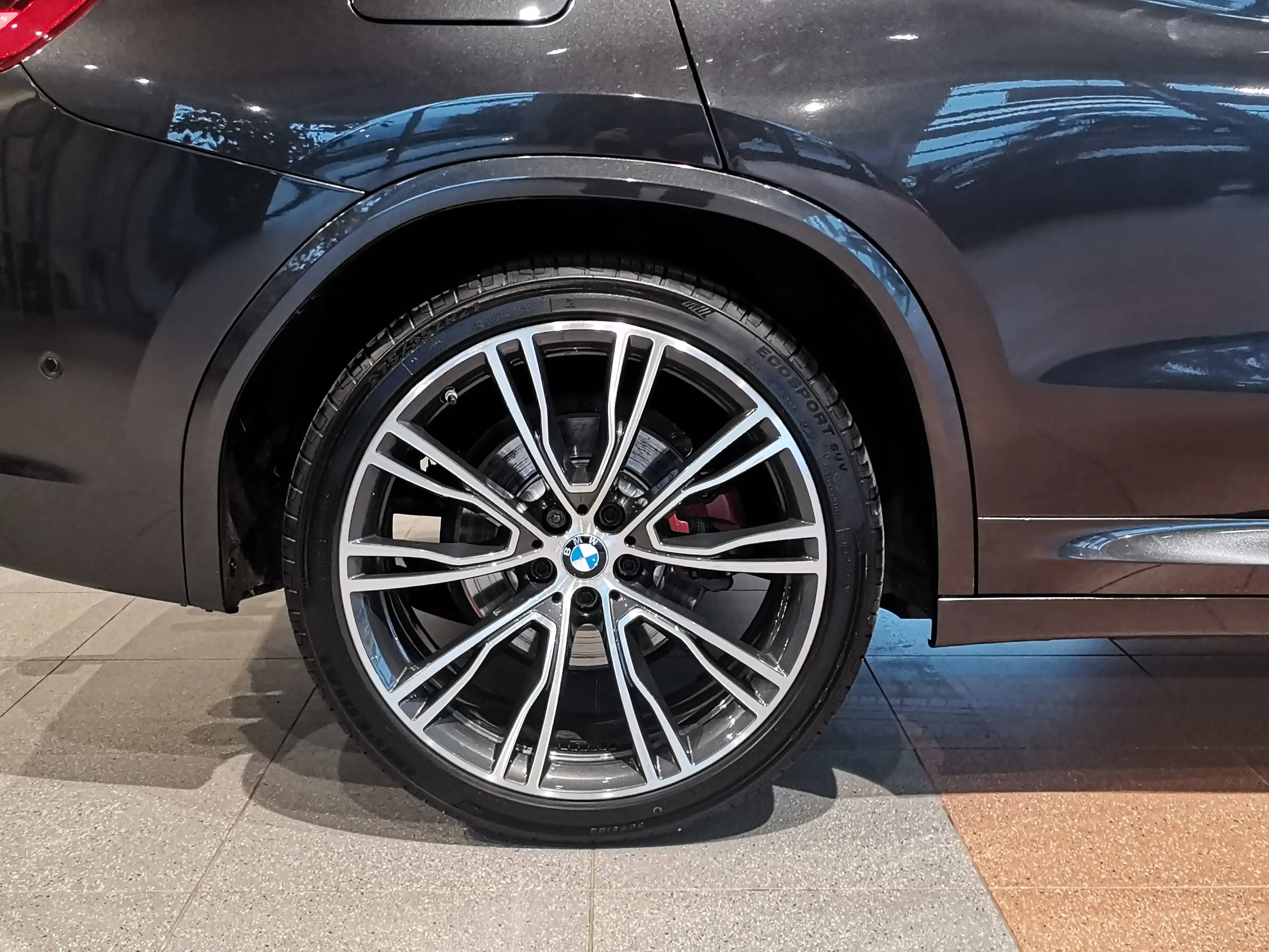 BMW X3 xDrive 20d M-Sport*AHK*Head-UP*Kessy*LED*21Zoll* — photo 14