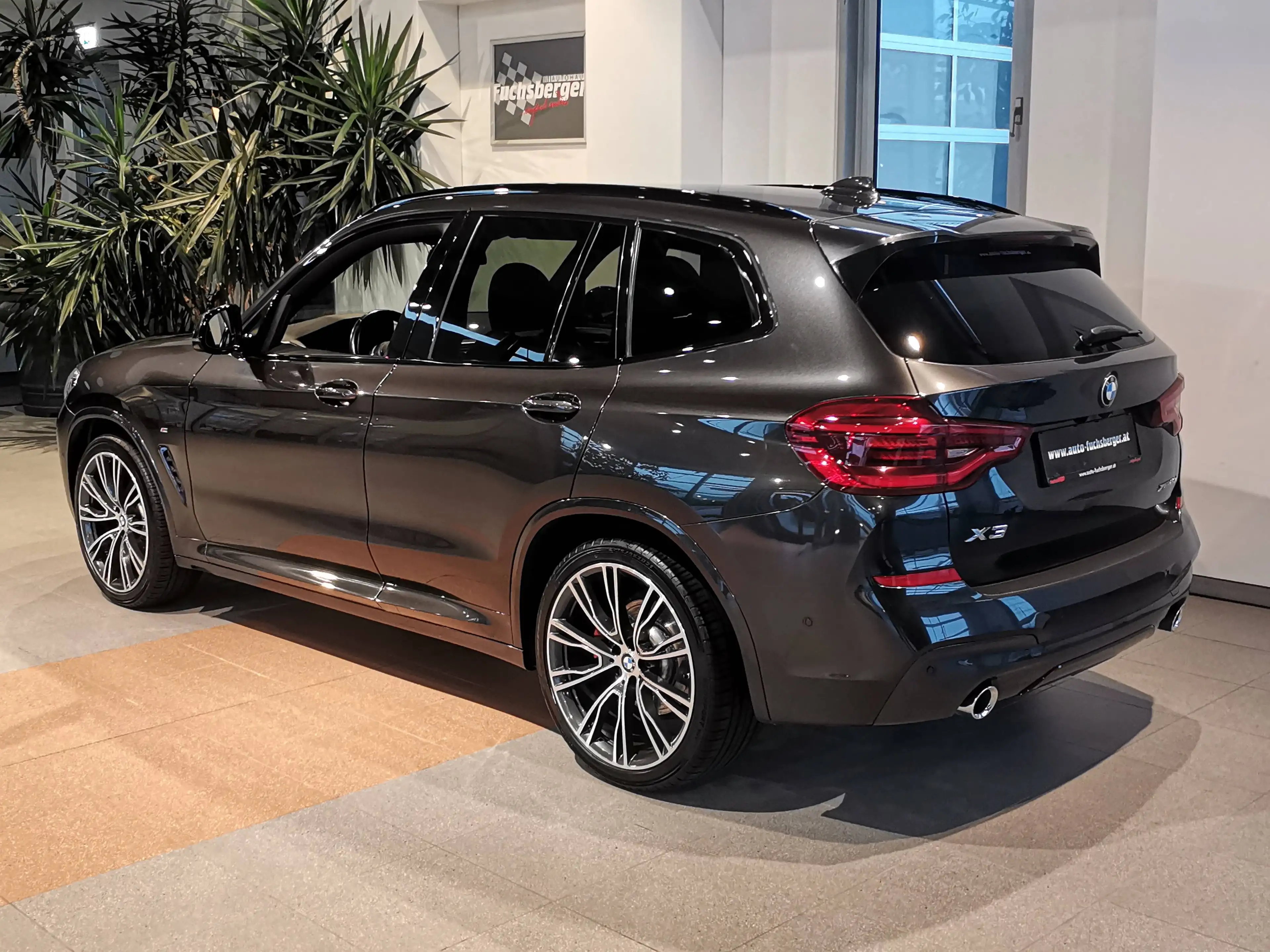BMW X3 xDrive 20d M-Sport*AHK*Head-UP*Kessy*LED*21Zoll* — photo 6