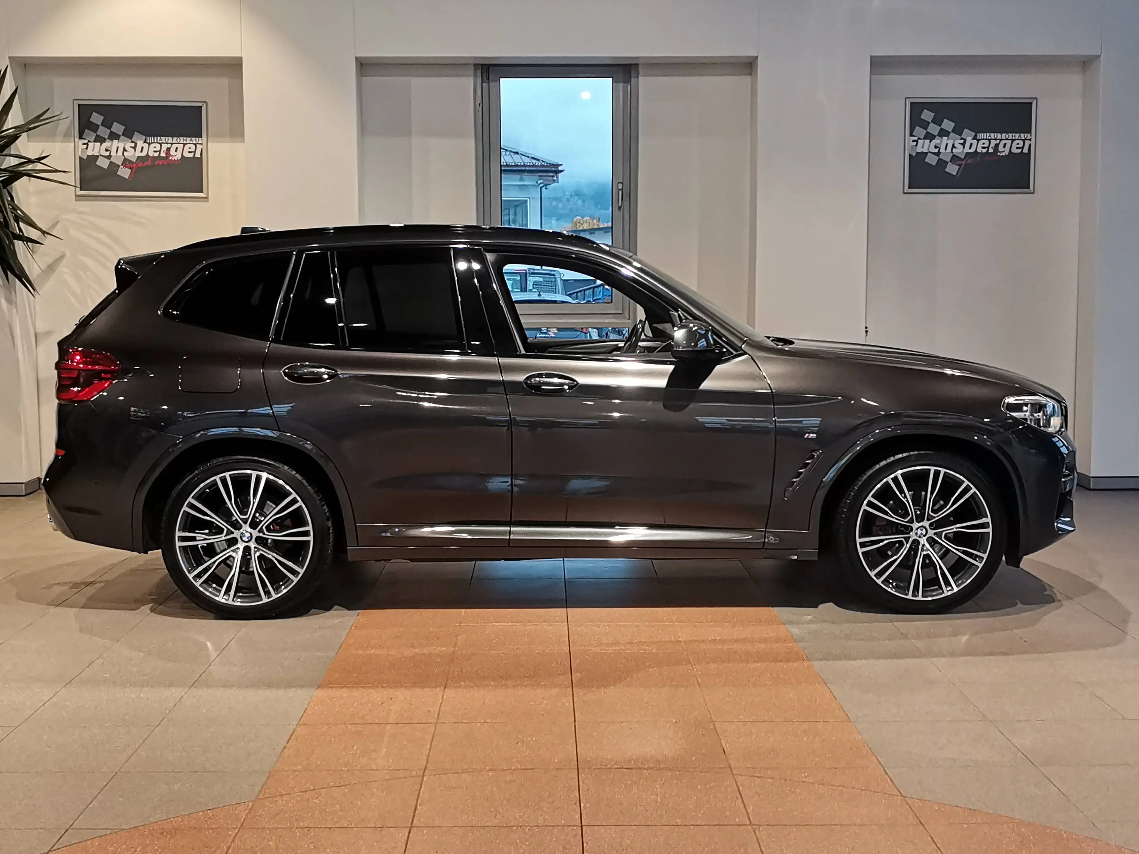 BMW X3 xDrive 20d M-Sport*AHK*Head-UP*Kessy*LED*21Zoll* — photo 8