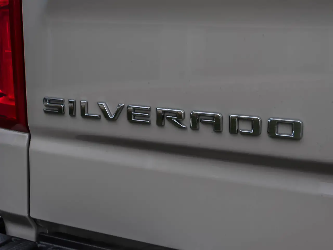 Chevrolet Silverado 1500 снимка Chevrolet Silverado 1500