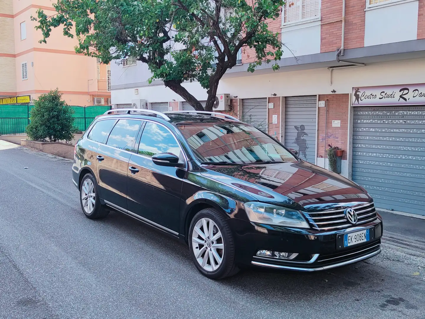Volkswagen Passat Variant Passat VII 2011 Variant 2.0 tdi Highline dsg Nero - 1